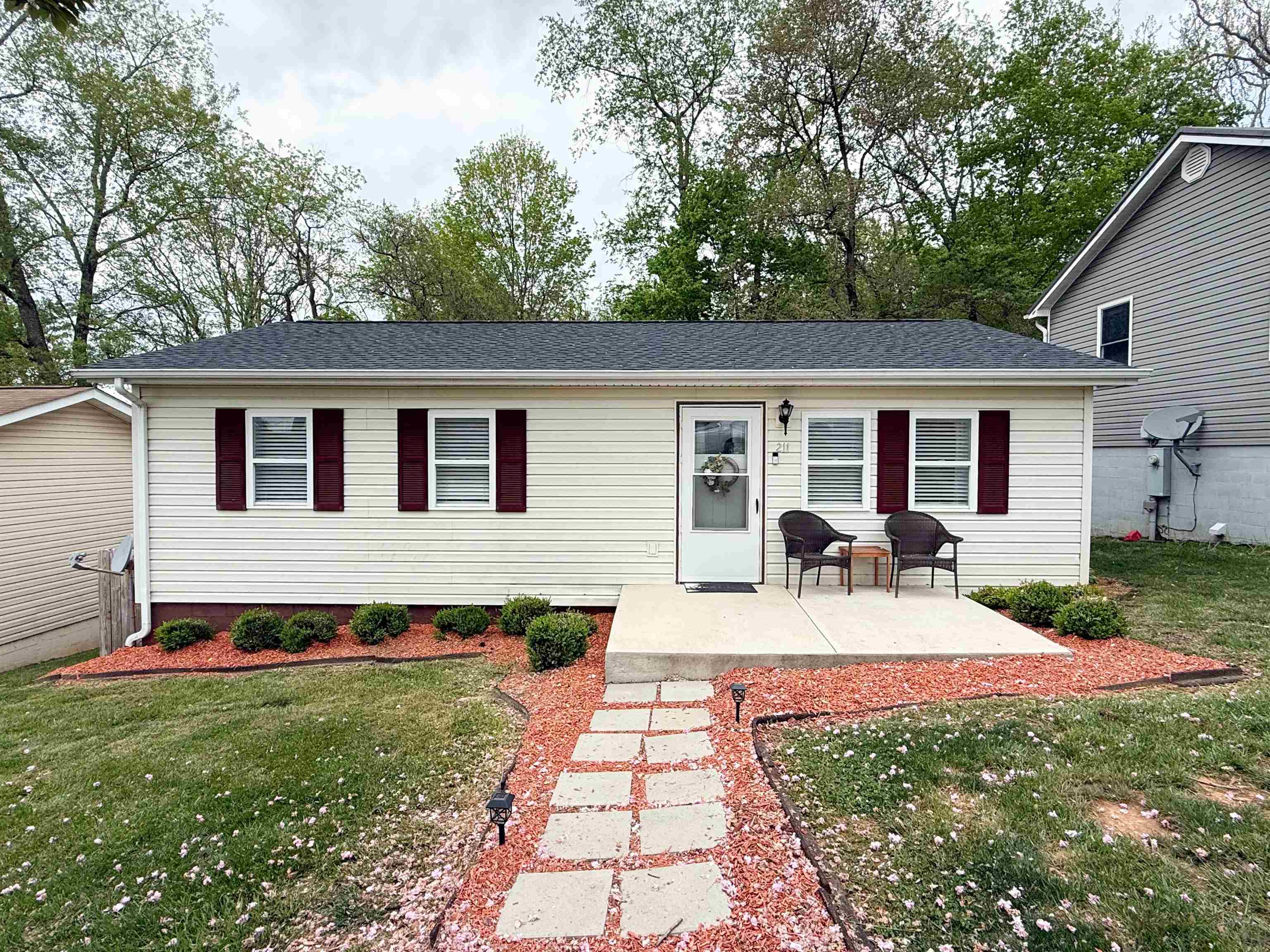 Welcome to 211 Morton St – a cozy and well-maintained 2-bedroom, 1-bath home offering comfort, convenience and key updates throughout! Nestled in a convenient area of Radford, this property features a newer roof, HVAC, water heater and dishwasher, providing peace of mind for years to come. The recently fenced-in area of the backyard is perfect for your pup!  Whether you're a first-time homebuyer, downsizing or looking for a solid investment, this home checks all the boxes. Don't miss this move-in ready gem, schedule your showing today!