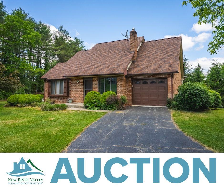 Auction Property: List price may not reflect final sales price. List price is starting bid and non-reflective of value. Auction ends Wednesday July 2nd at 3pm. This charming home, which was built in 1986, boasts 4 bedrooms and 2 baths within its 1,790 total square feet. Inside, you'll find a mix of carpet and vinyl flooring, complemented by drywall and panel walls. Comfort is assured year-round with a heat pump and a kerosene monitor, while the full basement features a cozy wood stove. Home has had several recent improvements including a new roof and skylights, heat pump, water filter system, water heater, electrical wiring and a Generac generator. Parking is a breeze with both a 1 car attached garage on the main level and a 1 car garage in the basement. All this sits on a generous 2.04 acre lot, located within a short commute of the desirable areas of Christiansburg, Blacksburg, Salem, Roanoke, and Floyd, VA. Don’t miss your chance to own this home!