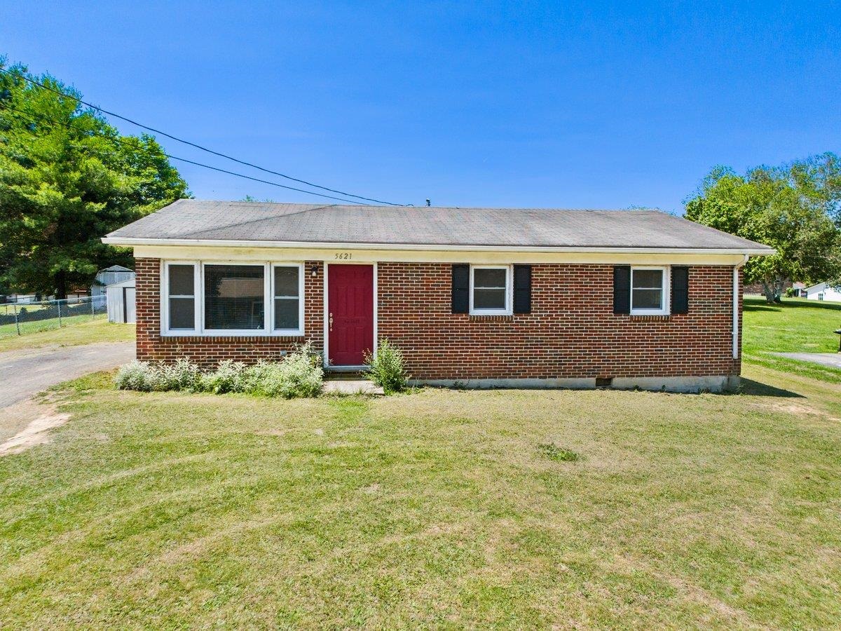 Charming Brick Ranch on Spacious Level Lot - Ideal Location Near Radford University & Virginia Tech! Welcome to this updated brick ranch, perfectly situated on a generous level lot in a prime location just 15 minutes from Radford University & 30 minutes from VA Tech. Featuring 3 bedrooms and 1 full bathroom, this home offers comfort, convenience, and versatility-whether you're looking for a starter home, a retirement retreat, or an investment property. Step inside to discover a brand-new kitchen with modern finishes, sleek cabinetry, and stylish countertops-perfect for daily living or entertaining guests. The updated bathroom offers contemporary comfort with fresh fixtures & finishes throughout. Enjoy the ease of one-level living & the peace of mind that comes with solid brick construction. The expansive yard provides plenty of space for gardening, outdoor gatherings, or simply relaxing in a quiet setting. Don't miss this rare opportunity to own a move-in-ready home! Call for showing