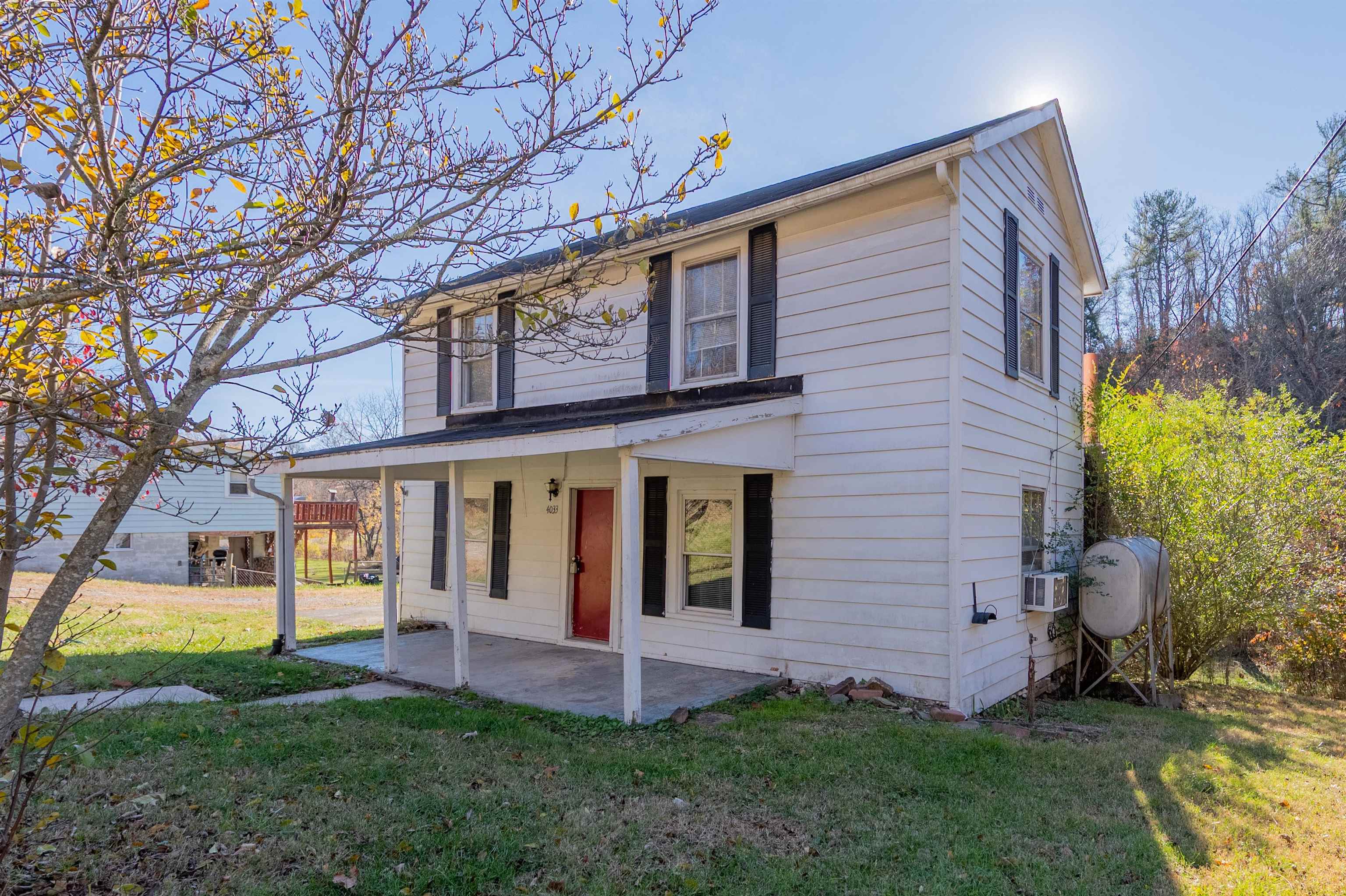 Welcome to 4033 Brookmont Road! Located a short distance from the charming town of Pulaski, Virginia, this adorable farmhouse is ready to call you its new owner! Built in 1949, this home features a cozy kitchen equipped with laundry connections and new flooring, a lovely living room with an oil-based monitor heater, and two generously sized bedrooms. As you venture outside, you'll be delighted to find a spacious yard perfect for children and fur babies at play, as well as a bold creek offering the perfect setting for summertime memories. It is hard to find a home in such good condition at this price, so do not let it pass you by! Schedule your showing today!