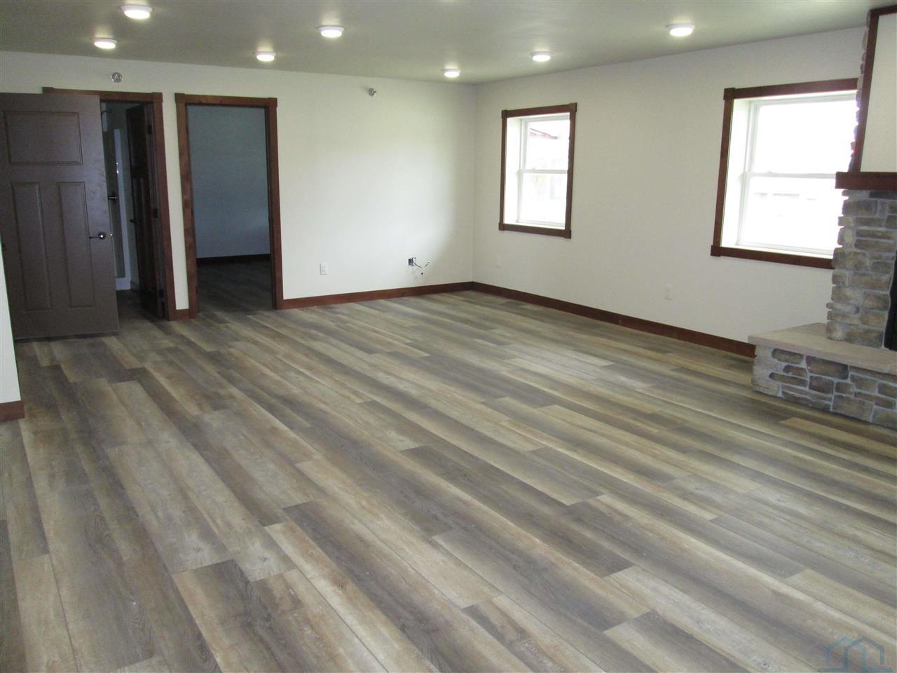 MLS# 813299