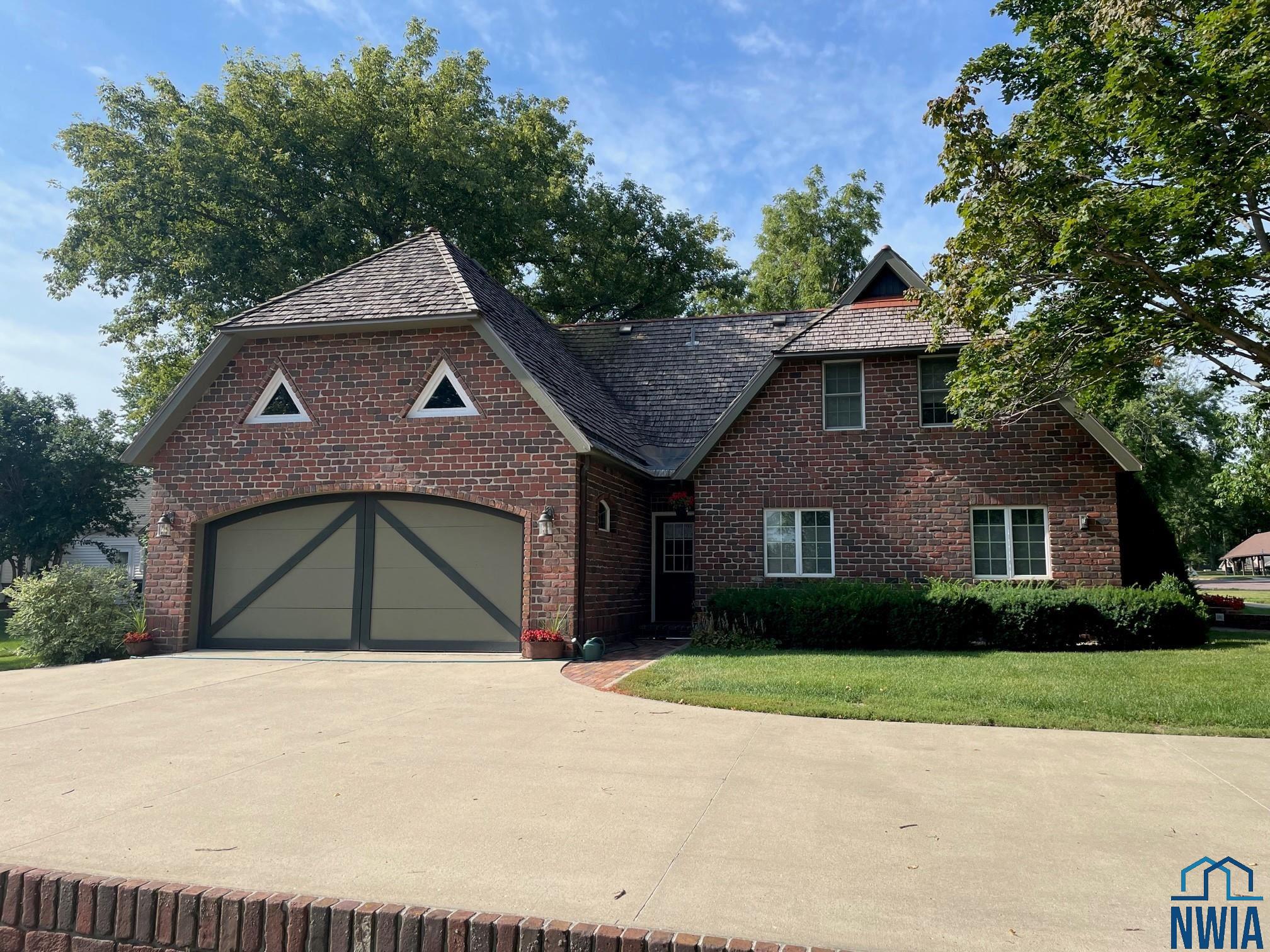 MLS #815247