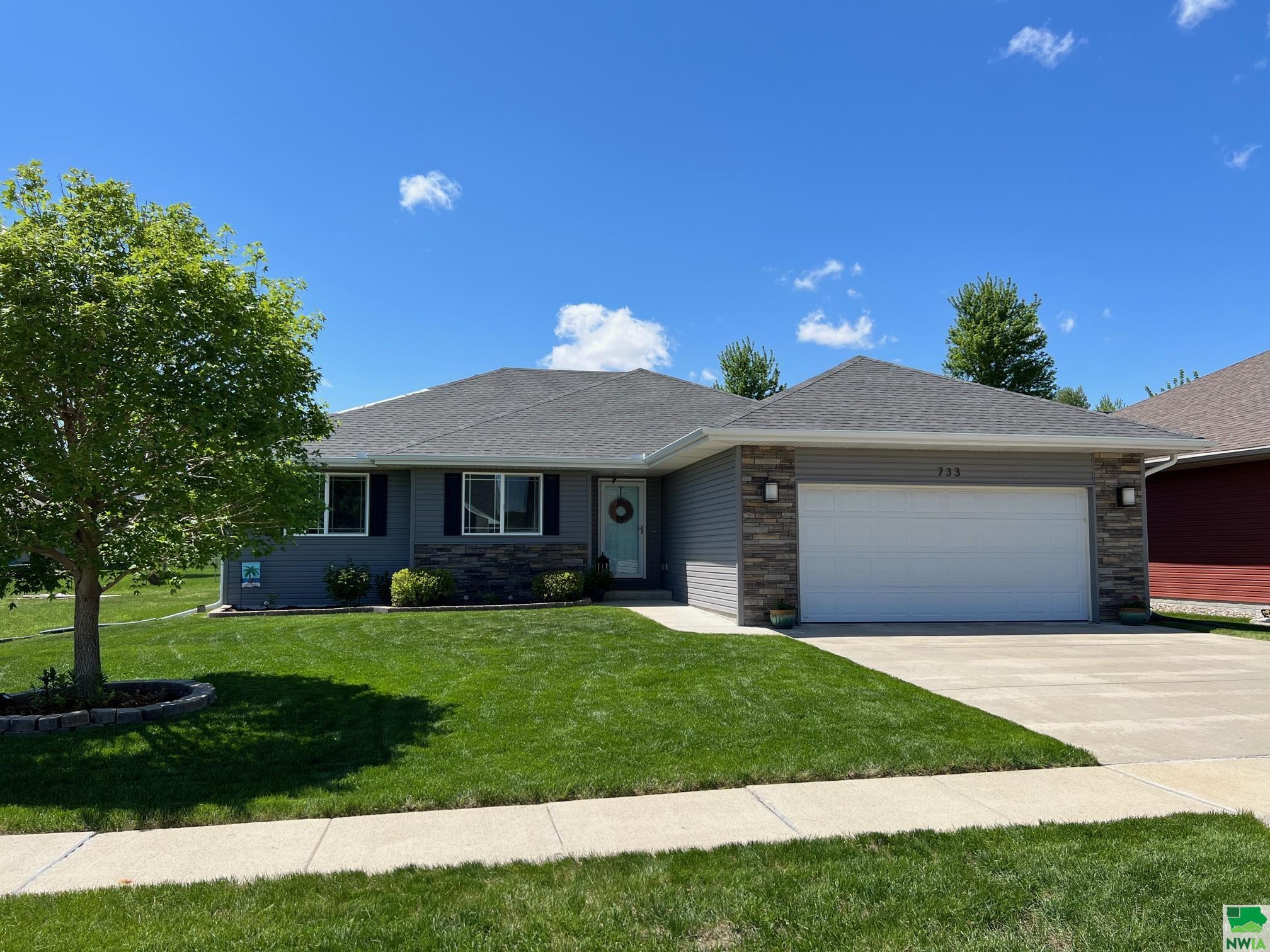 733 Brentwood St, Sioux City, Iowa 51103 