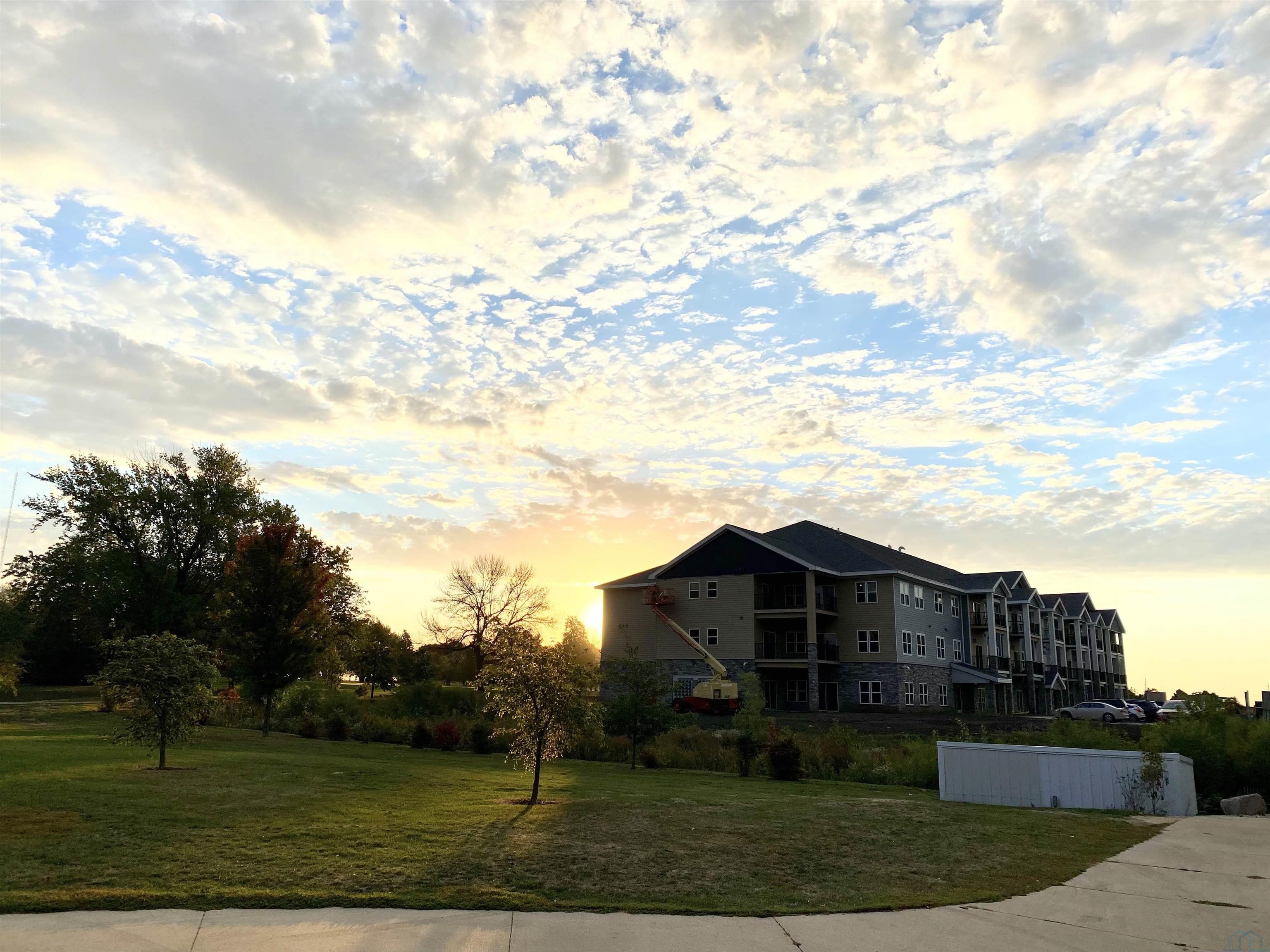 Sunrise Park Rd.