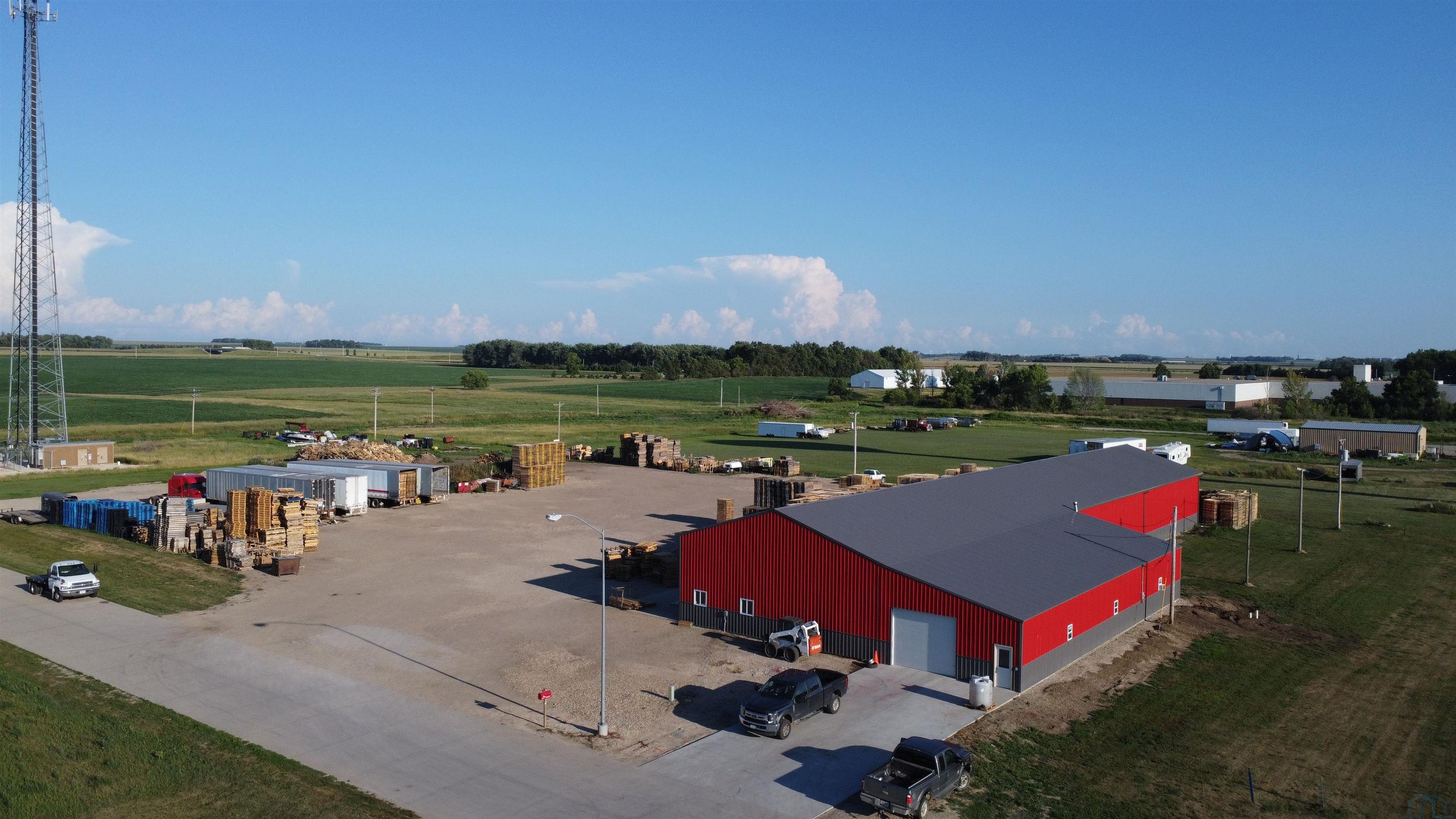 1115 Egret Lane, Sibley, Iowa 51249 