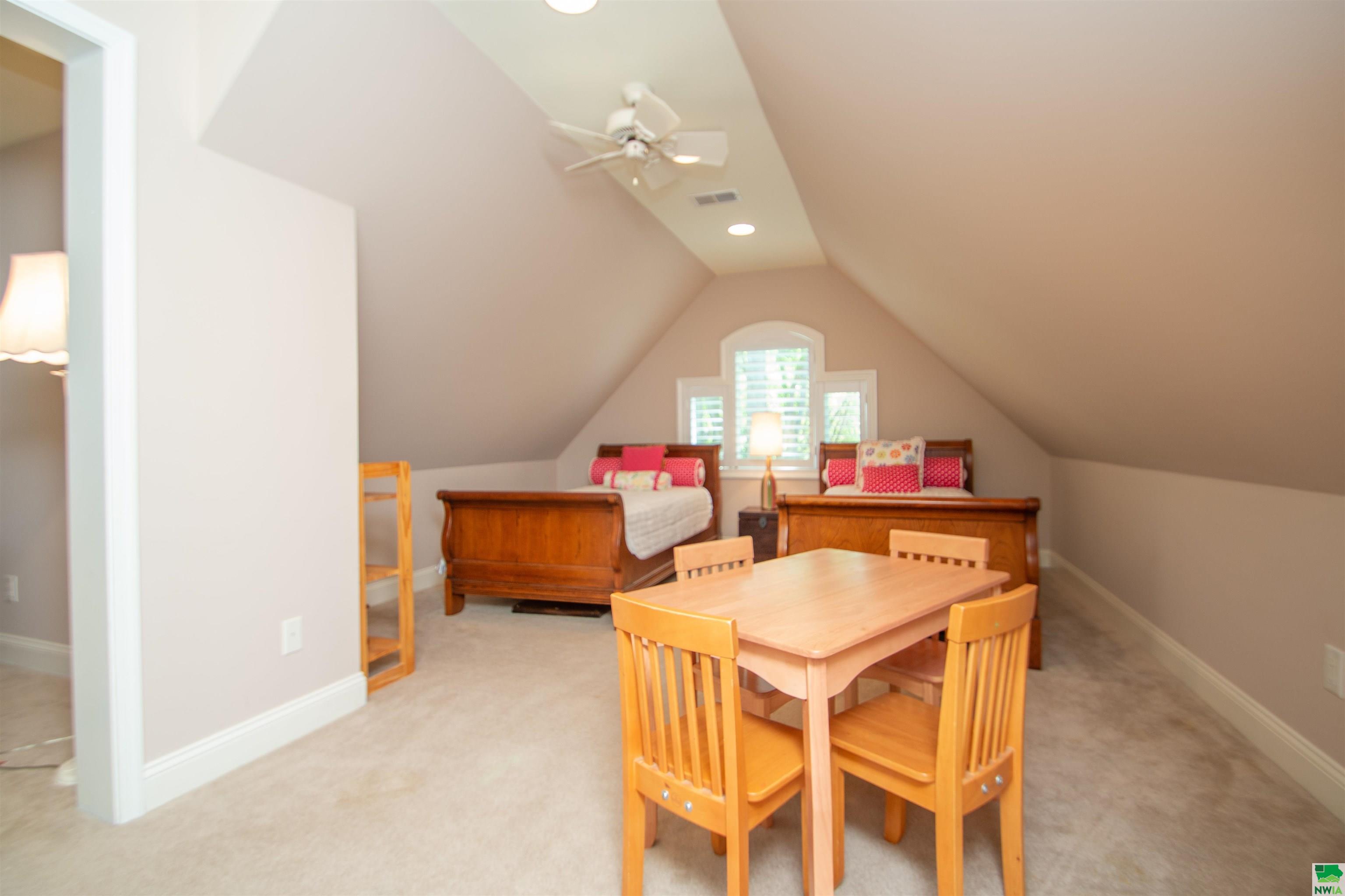 MLS# 819516