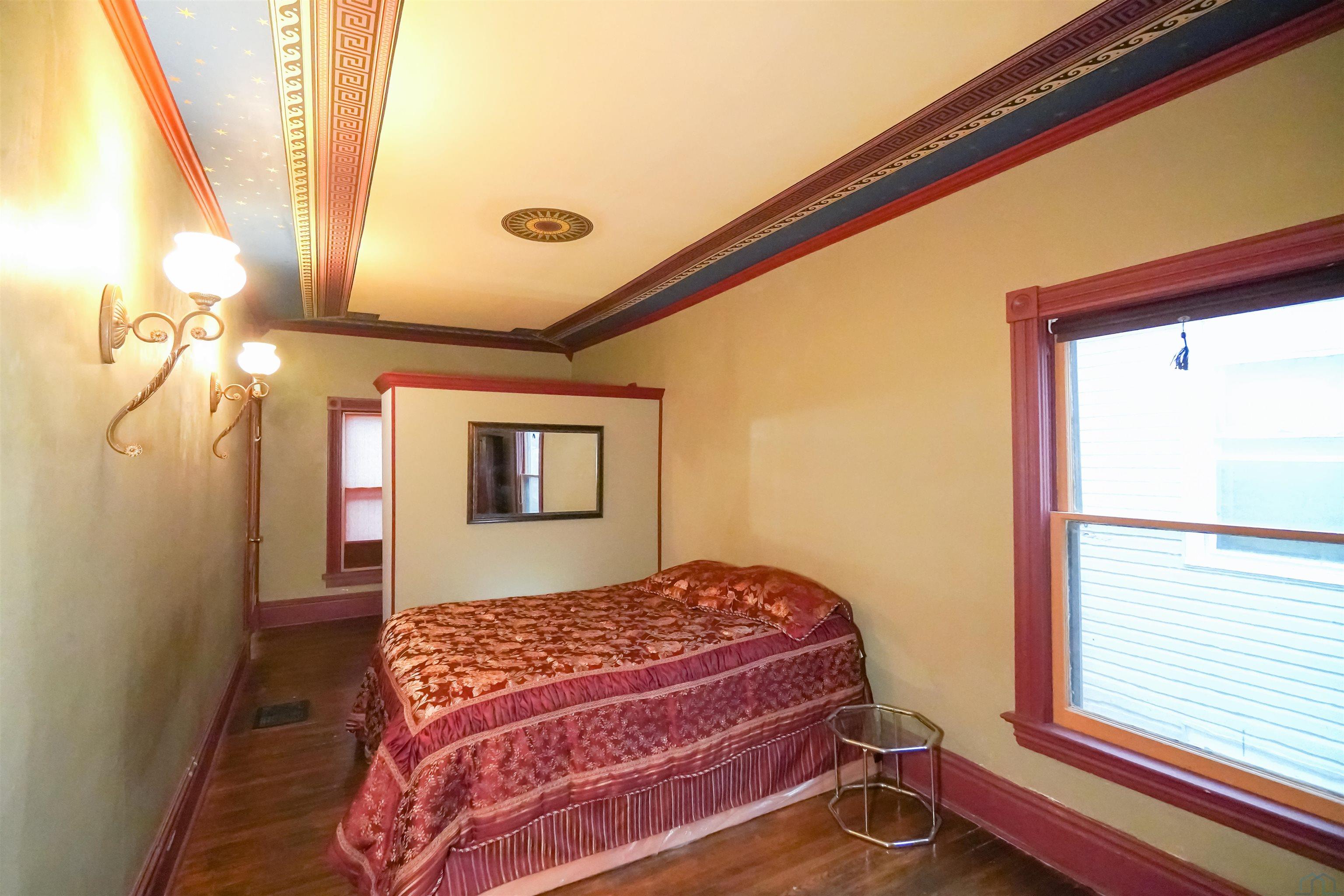 MLS# 819552