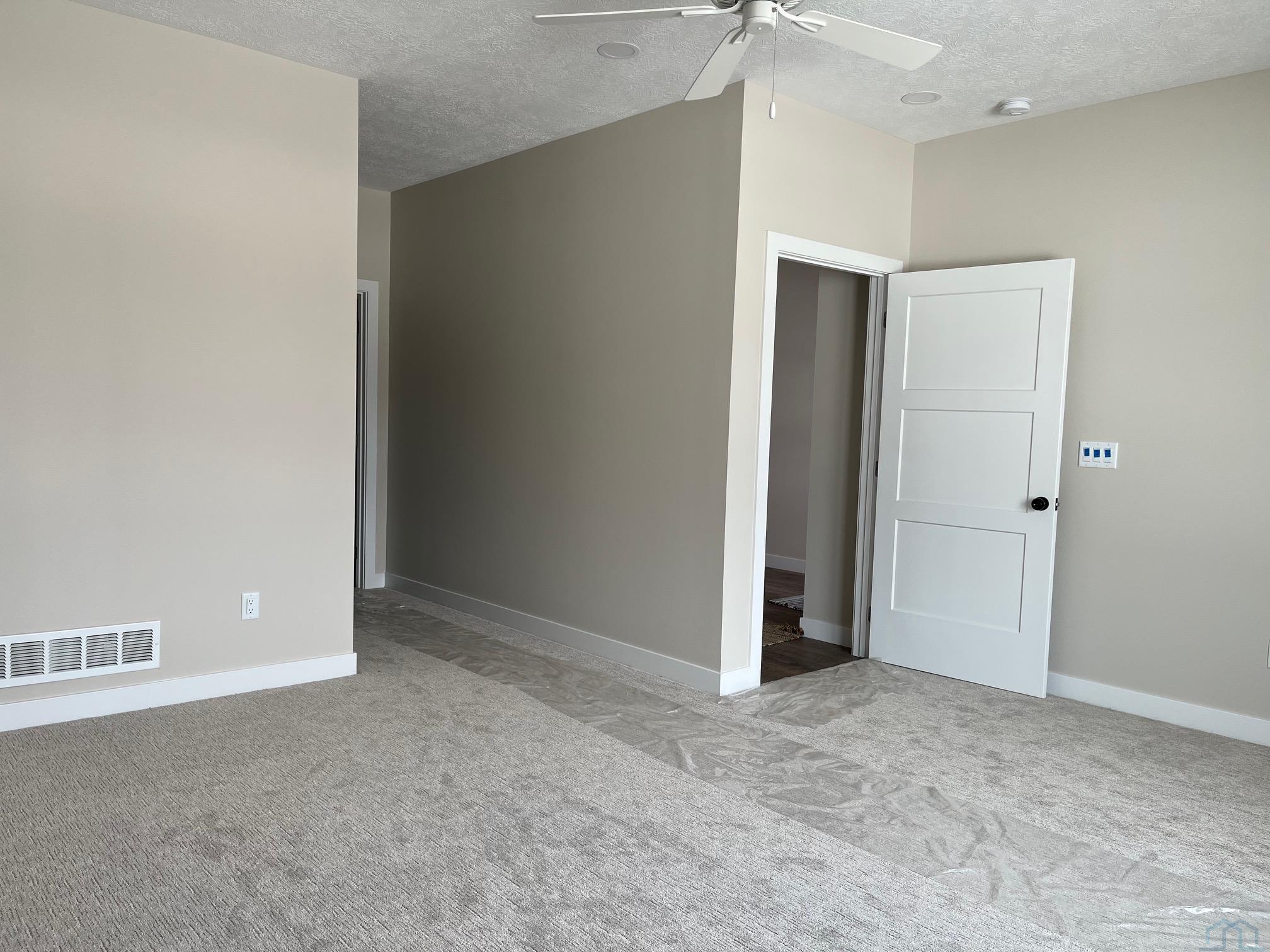 MLS# 820237