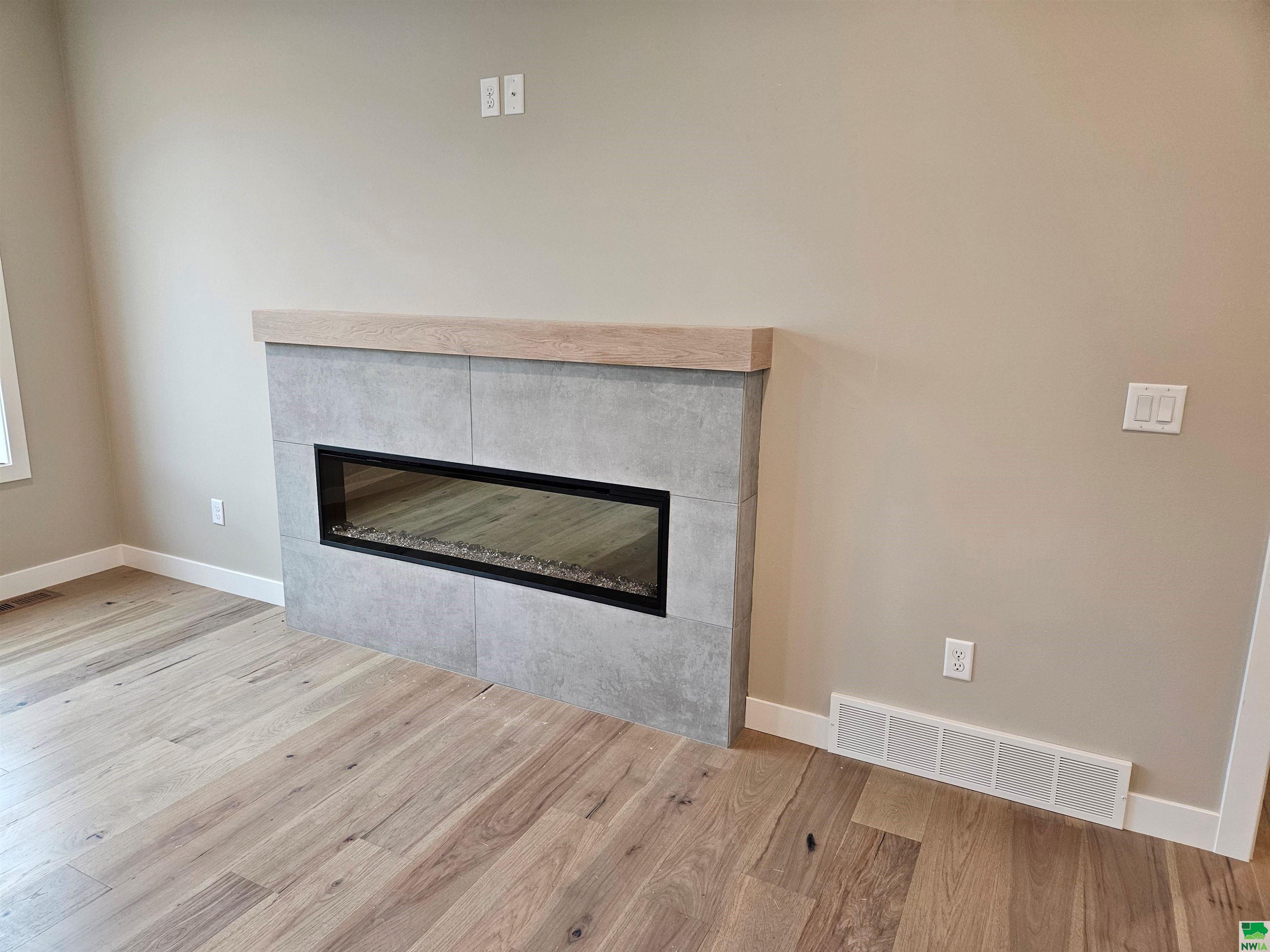 MLS #820530