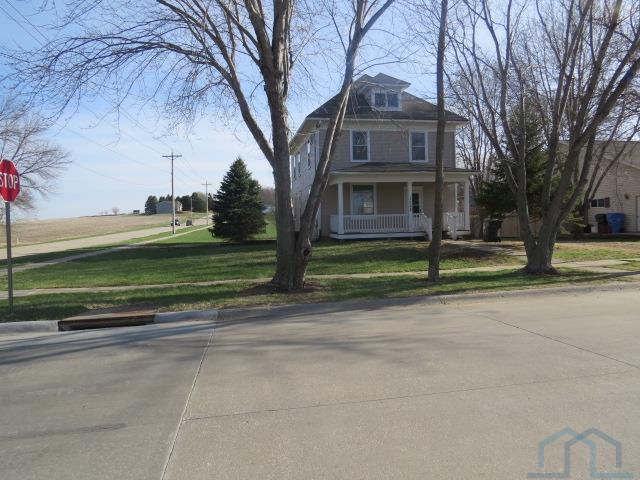 1398 1st St. SE, LeMars, Iowa 51031 