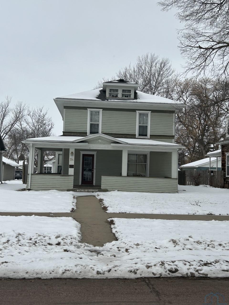 114 Yale N, Vermillion, SD 57069 