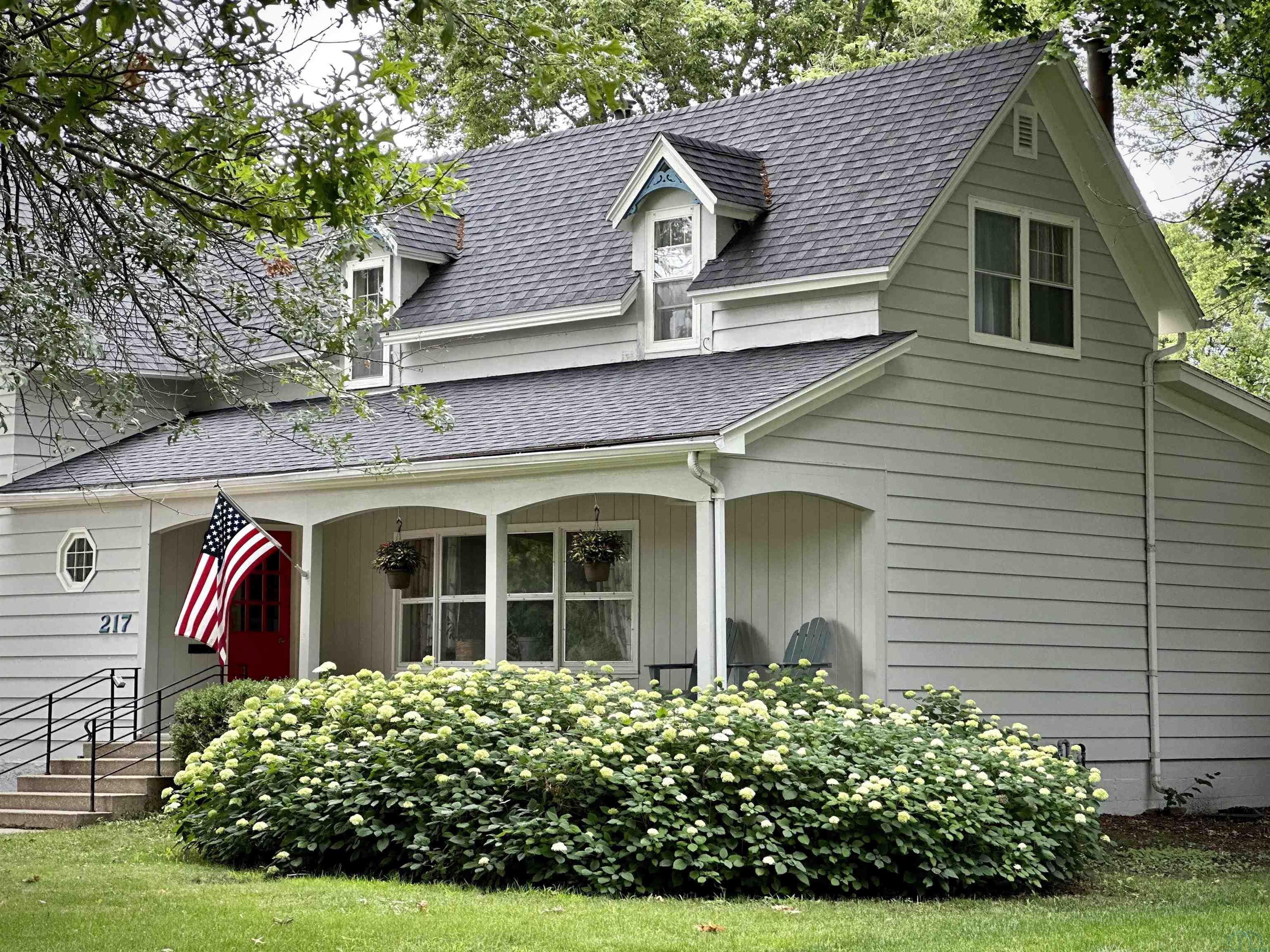 217 LAKE AVE, Storm Lake, Iowa 50588 