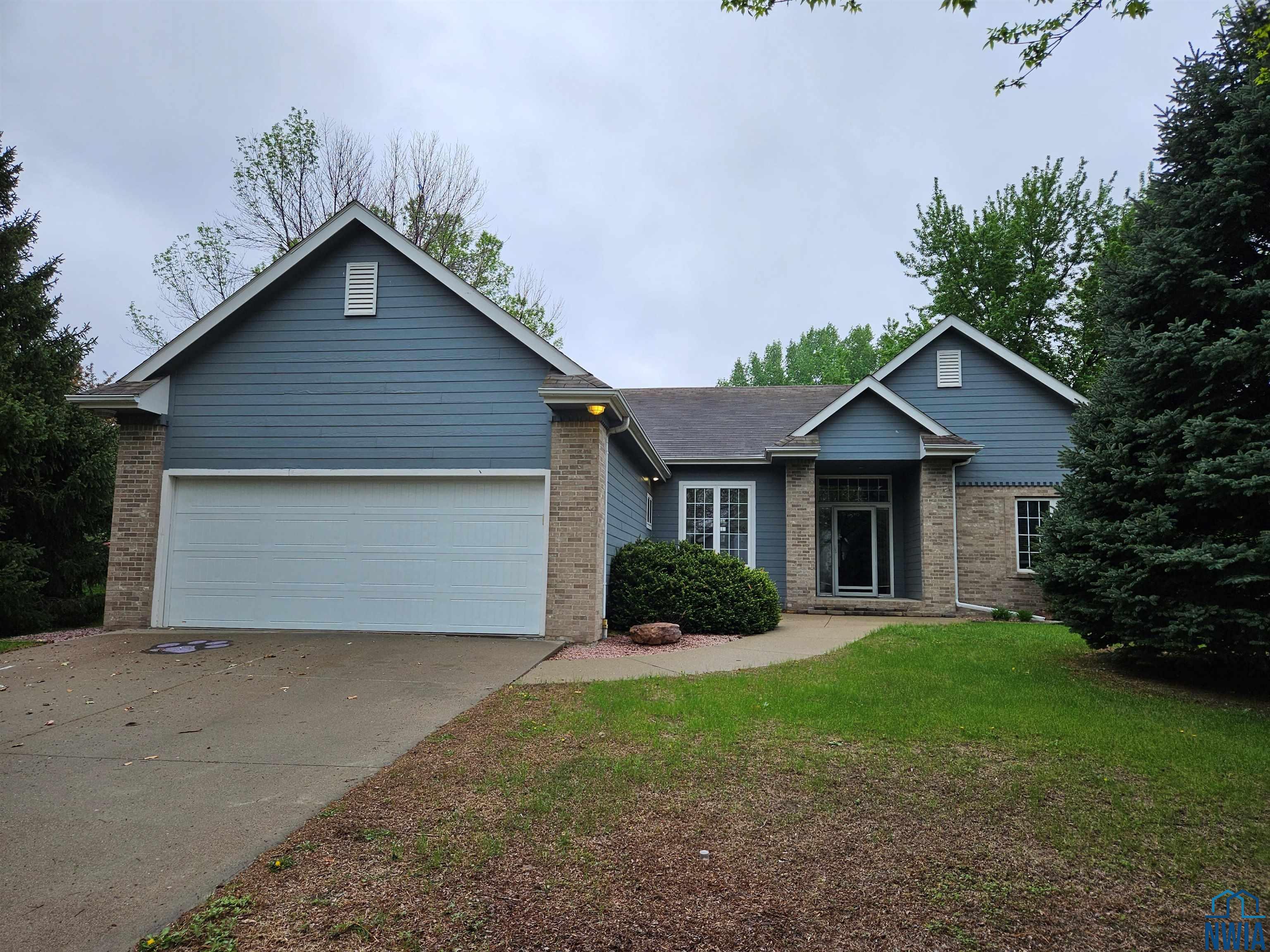 102 Levee Trail, Dakota Dunes, SD 57049 