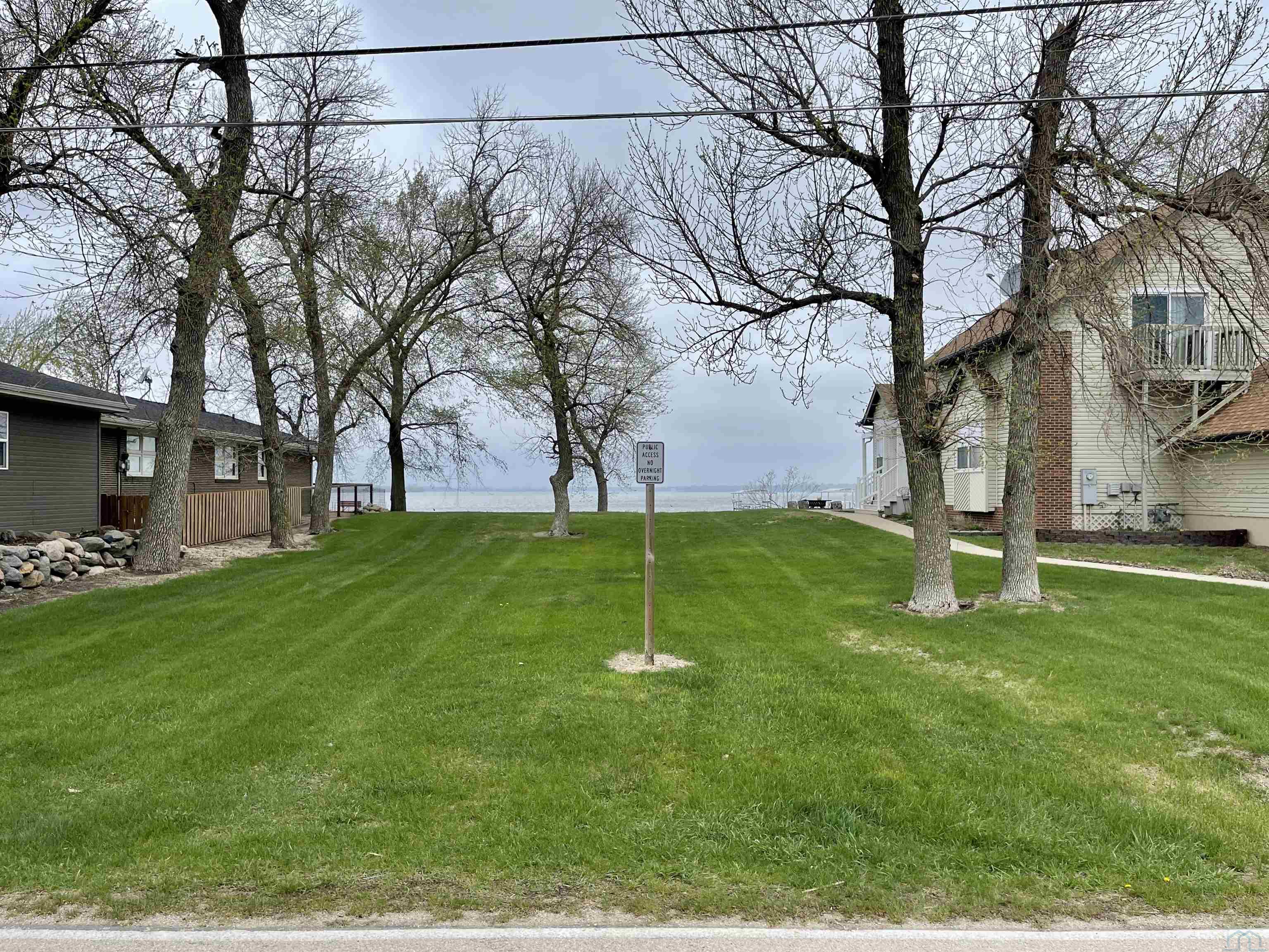 Homes For Sale at Lakeshore Drive