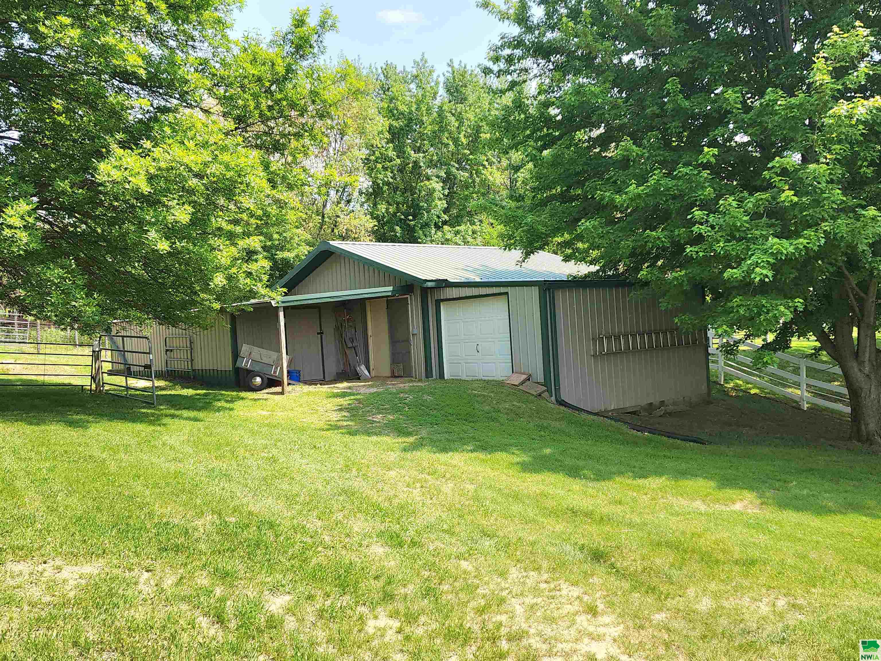 MLS #821063