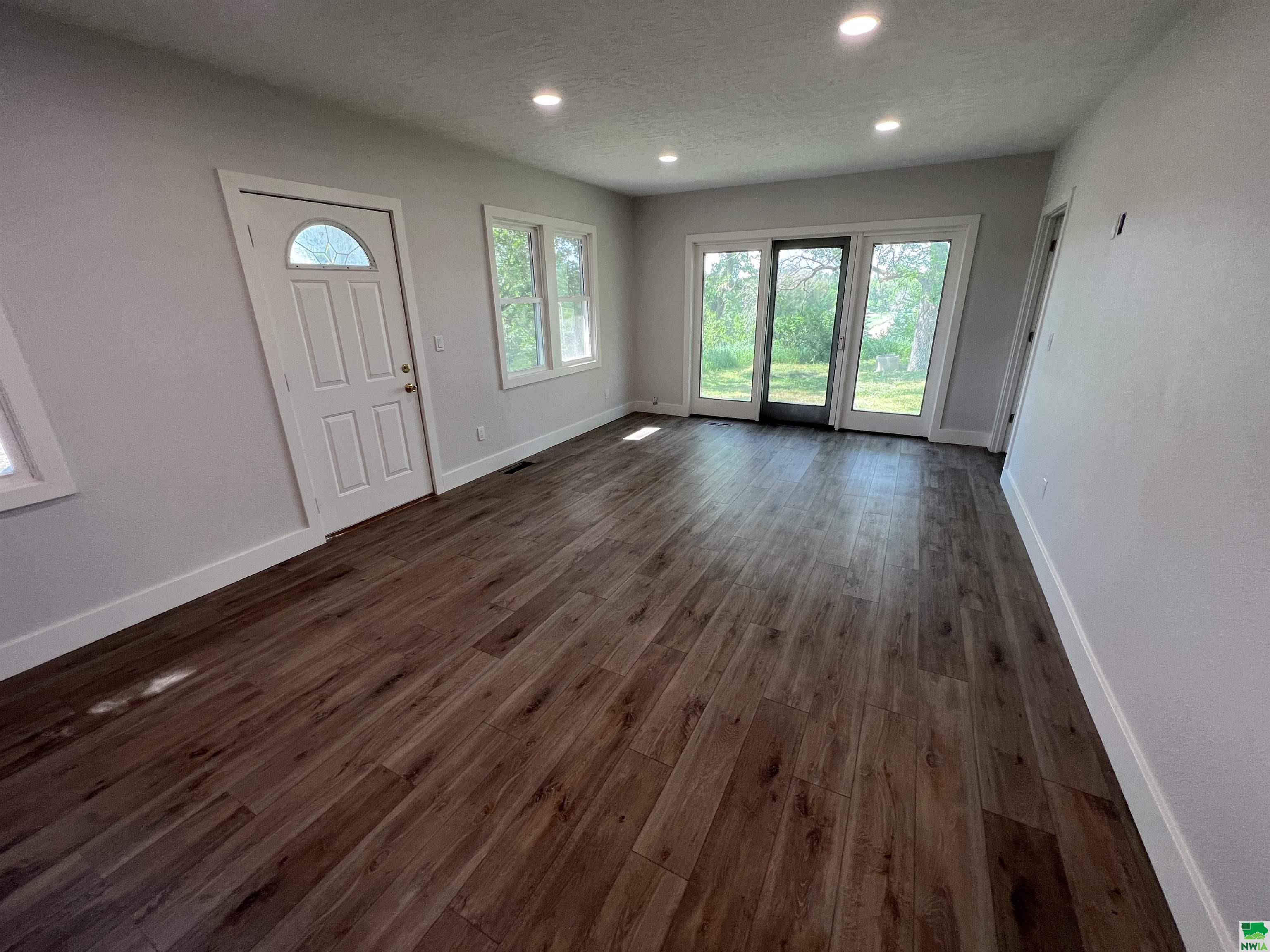 MLS #821165