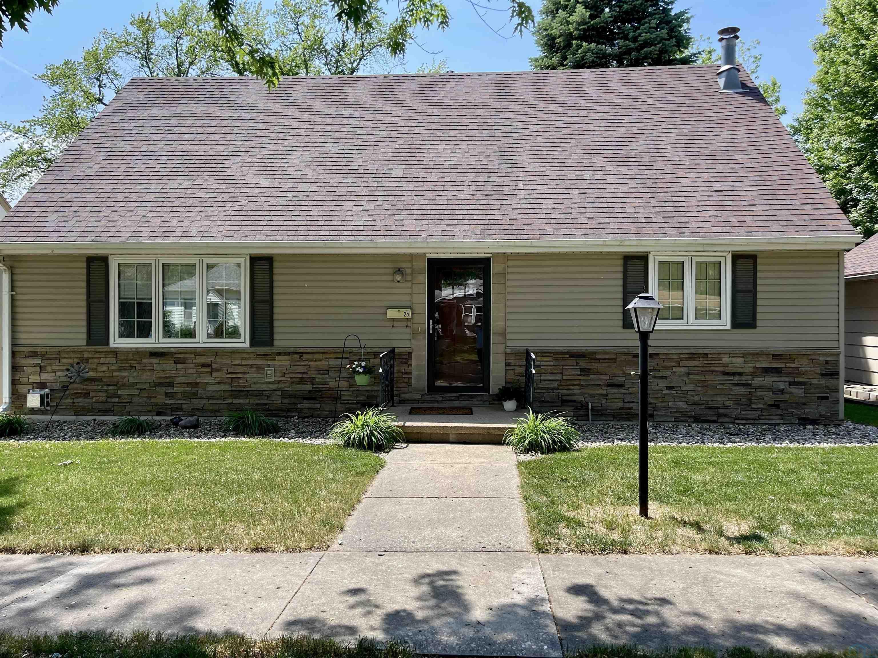 25 5th Ave SE, LeMars, Iowa 51031 