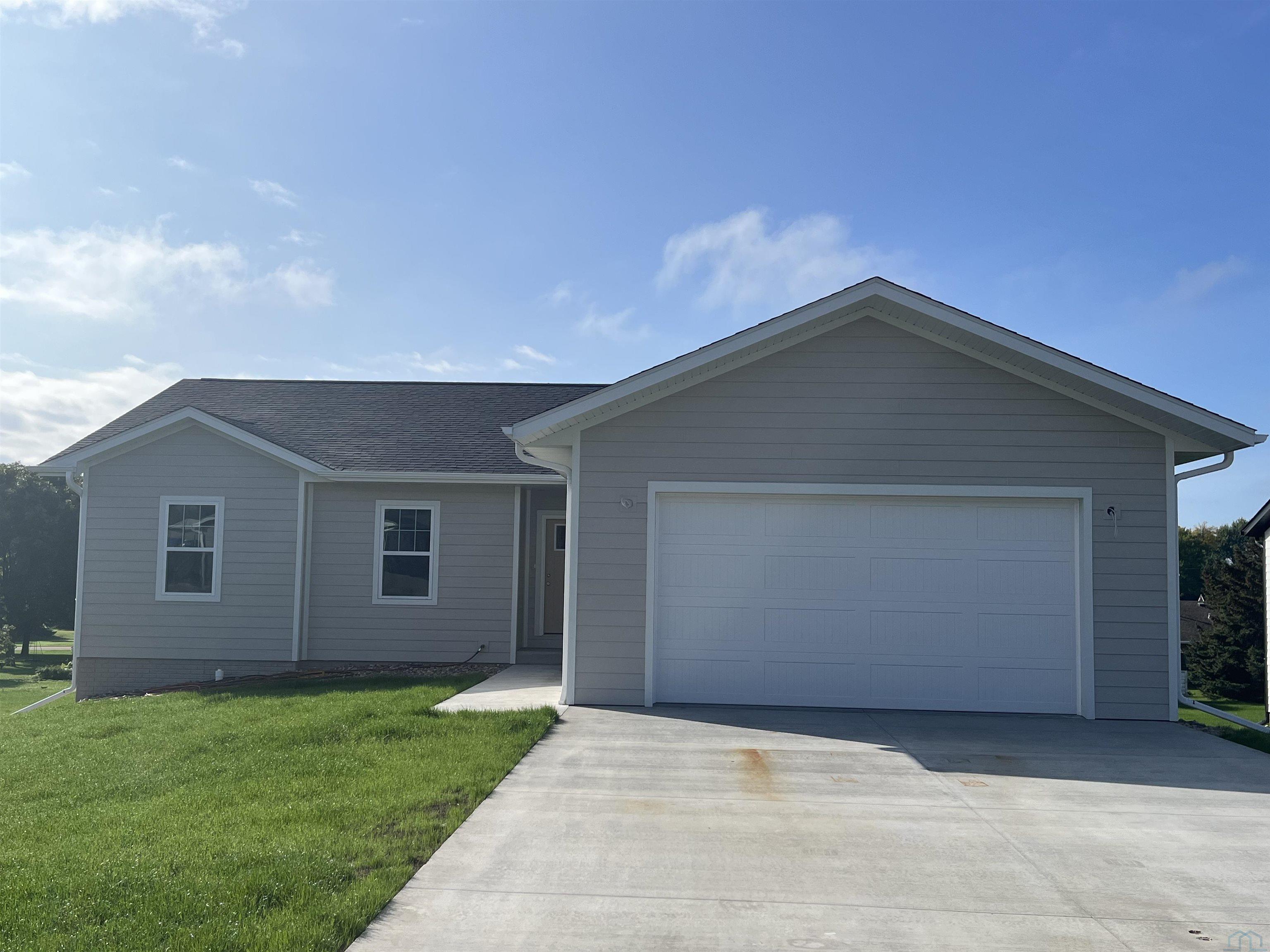 515 6th St., Maurice, Iowa 51036 