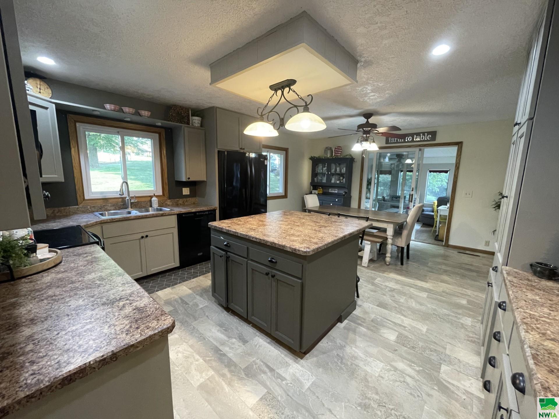 MLS #821301