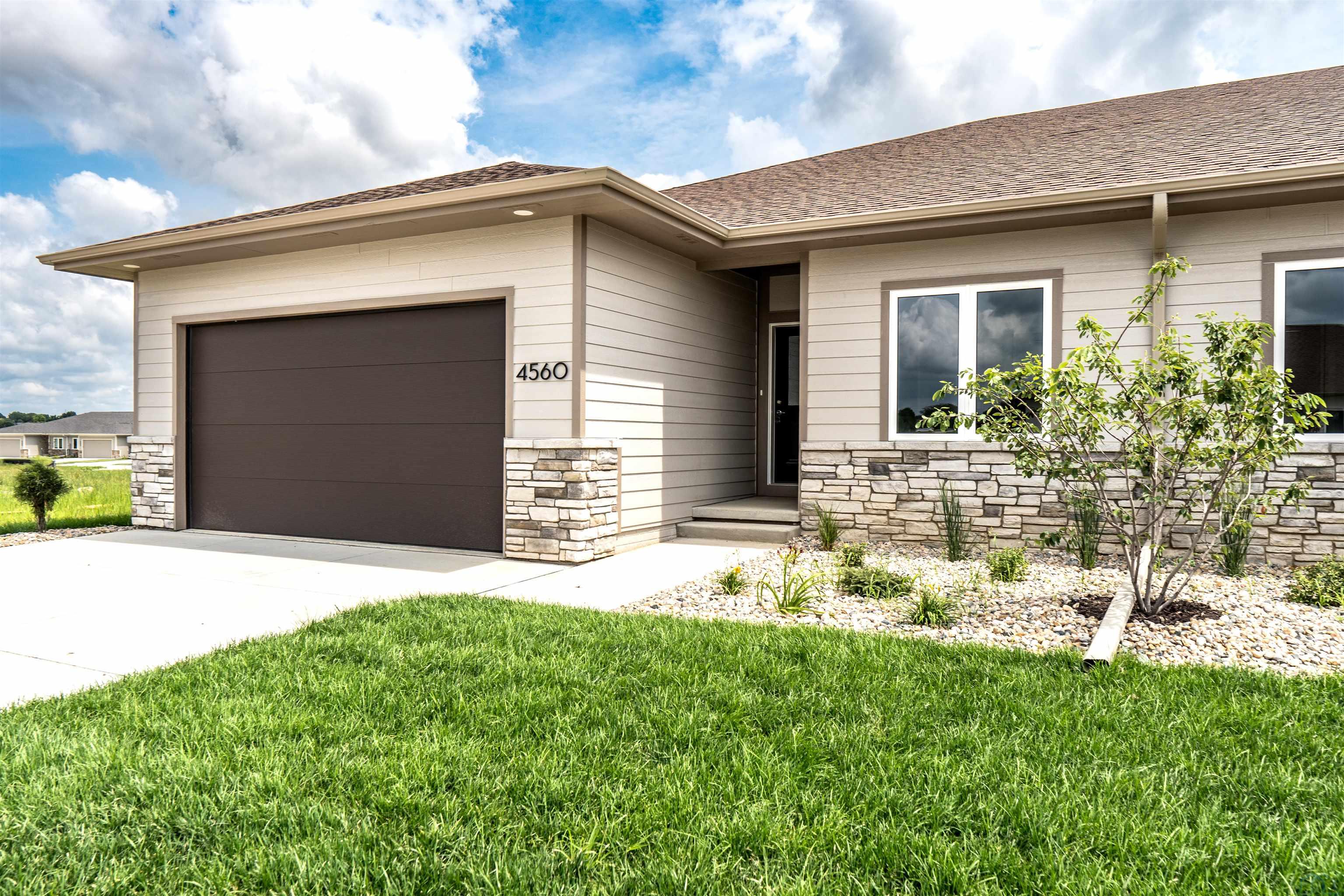 4560 Badger Ct, Sioux City, Iowa 51106 