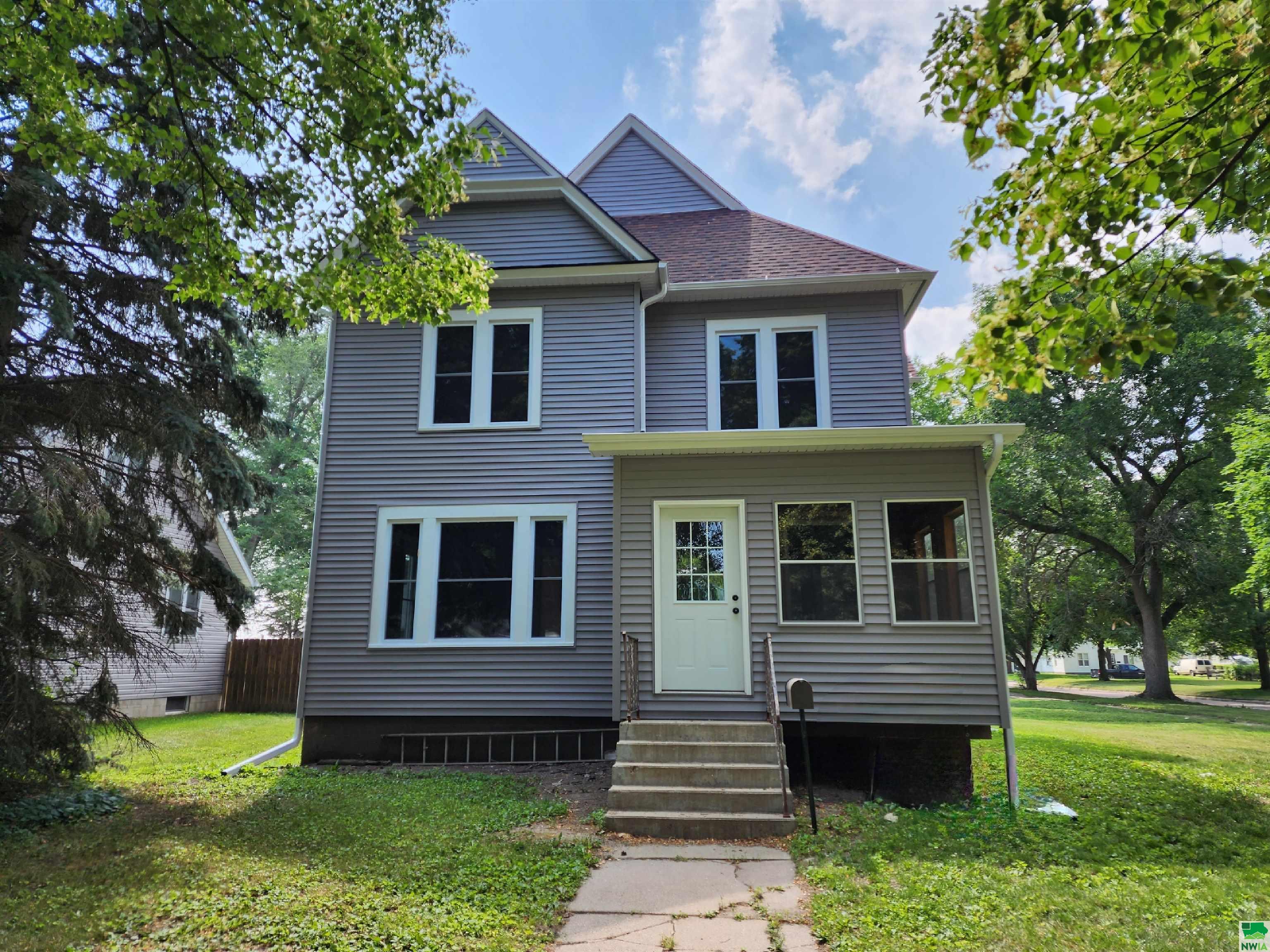 1202 13th St, Onawa, Iowa 51040 