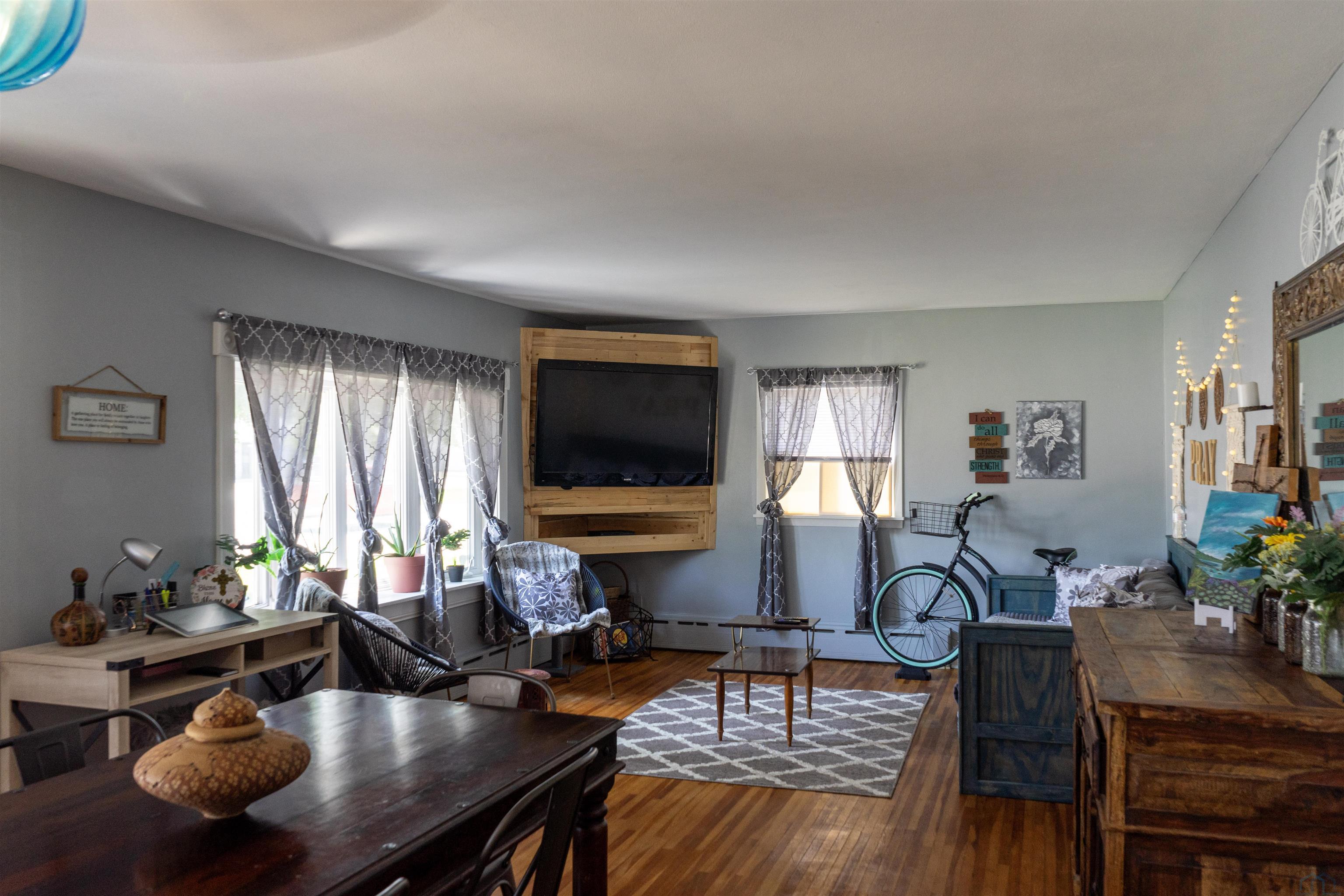 Homes For Sale at 7th St