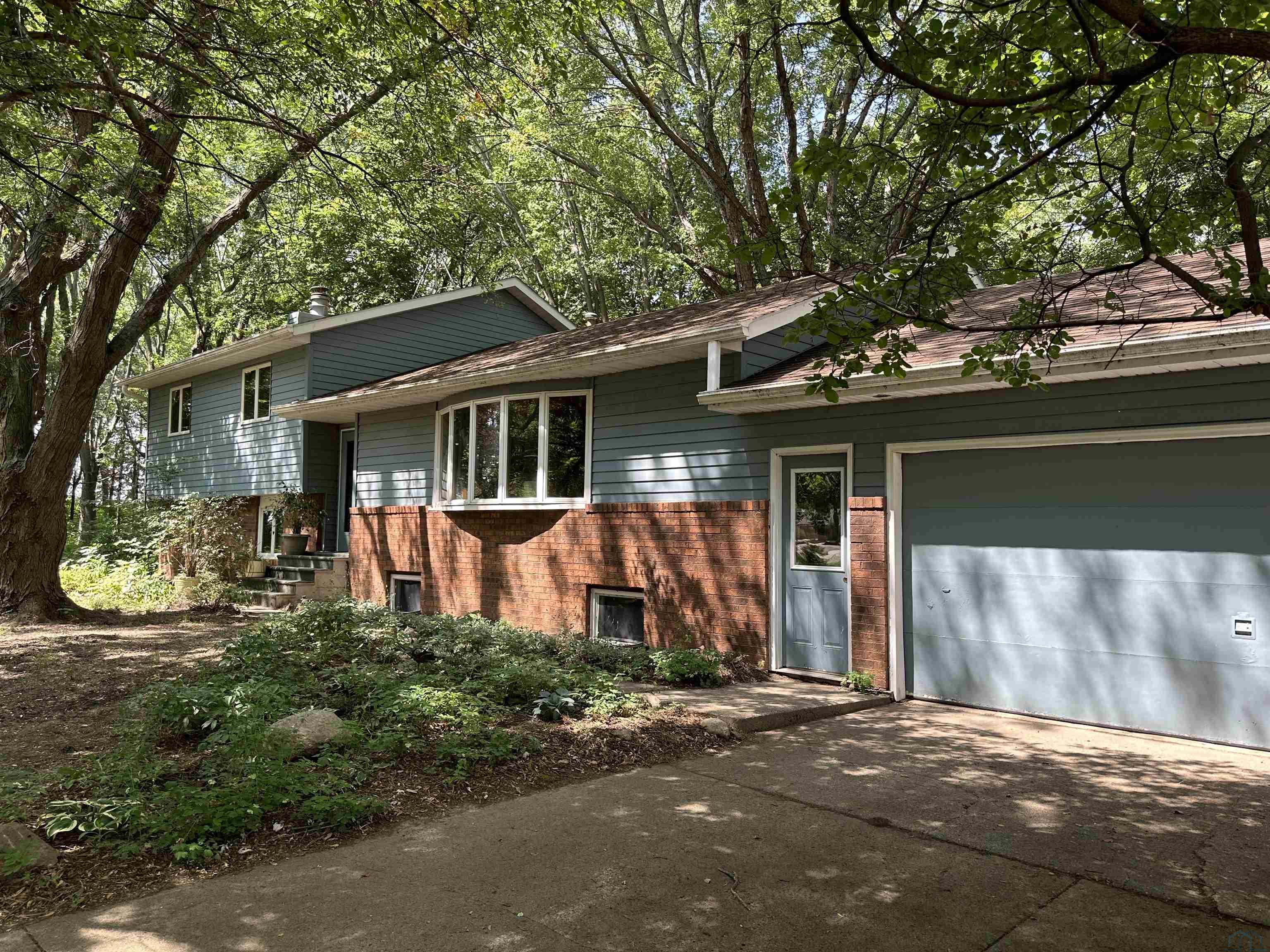 5855 105TH AVE, Storm Lake, Iowa 50588 