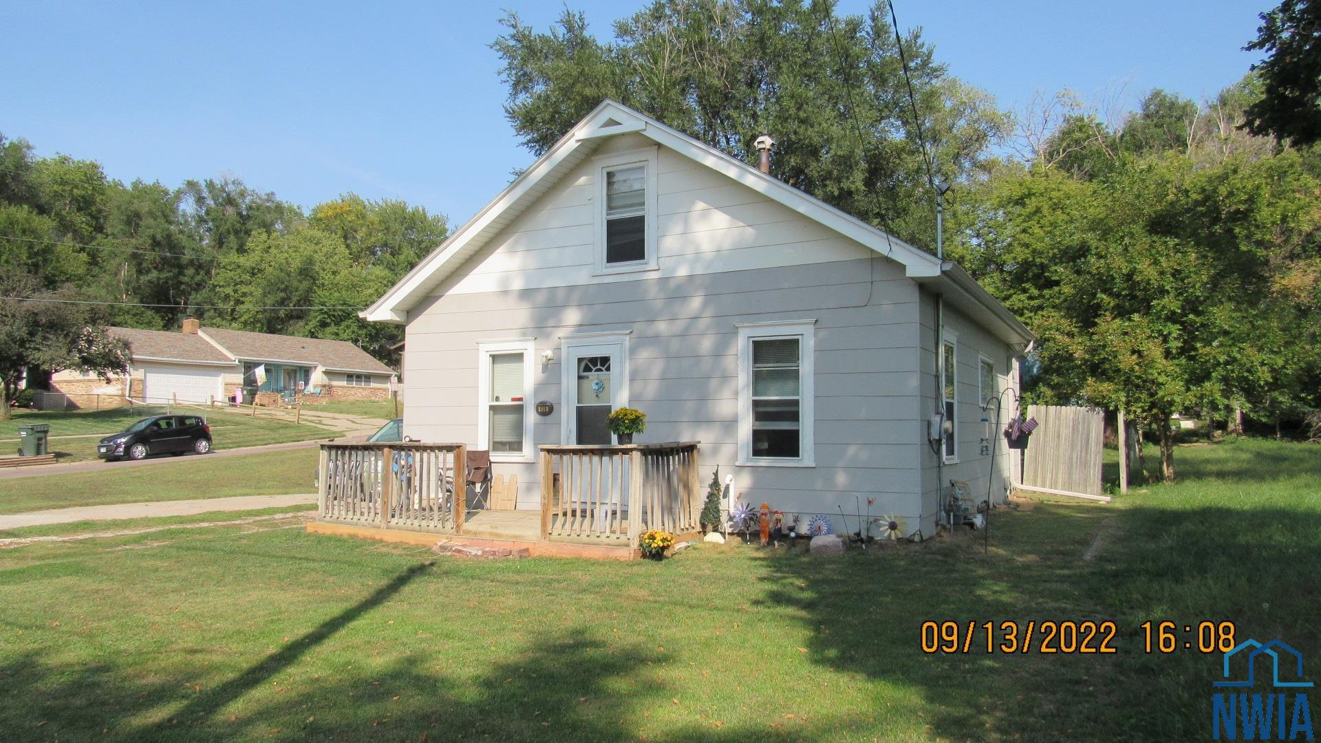 436 Fawcett Street, Sioux City, Iowa 51103 