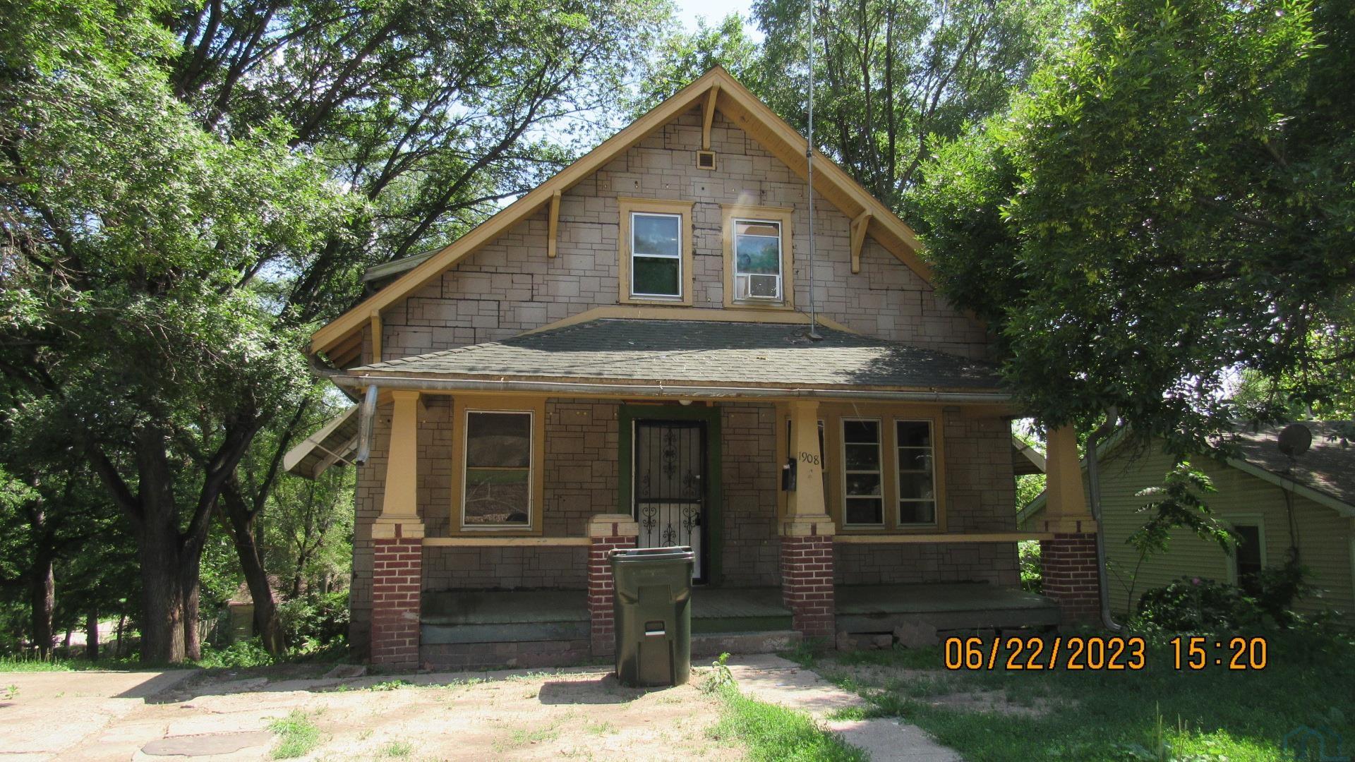 1908 1st St W, Sioux City, Iowa 51103 