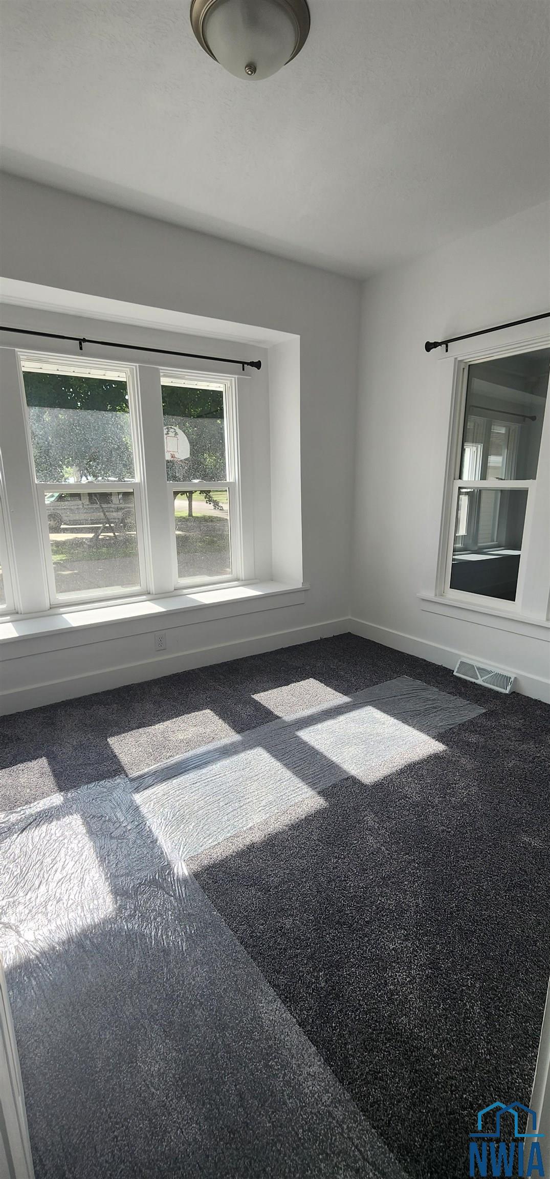 Homes For Sale at Iowa St