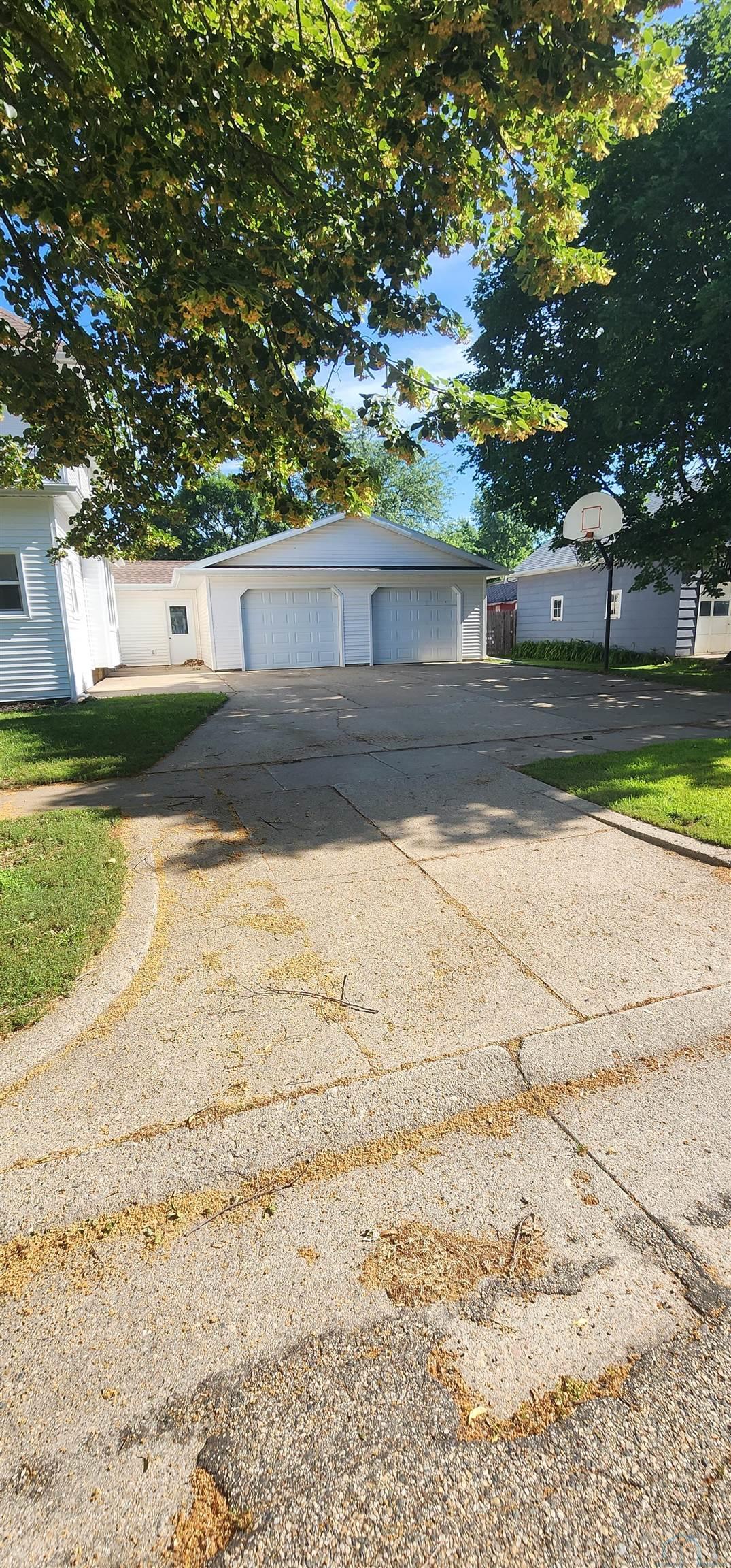 Homes For Sale at Iowa St