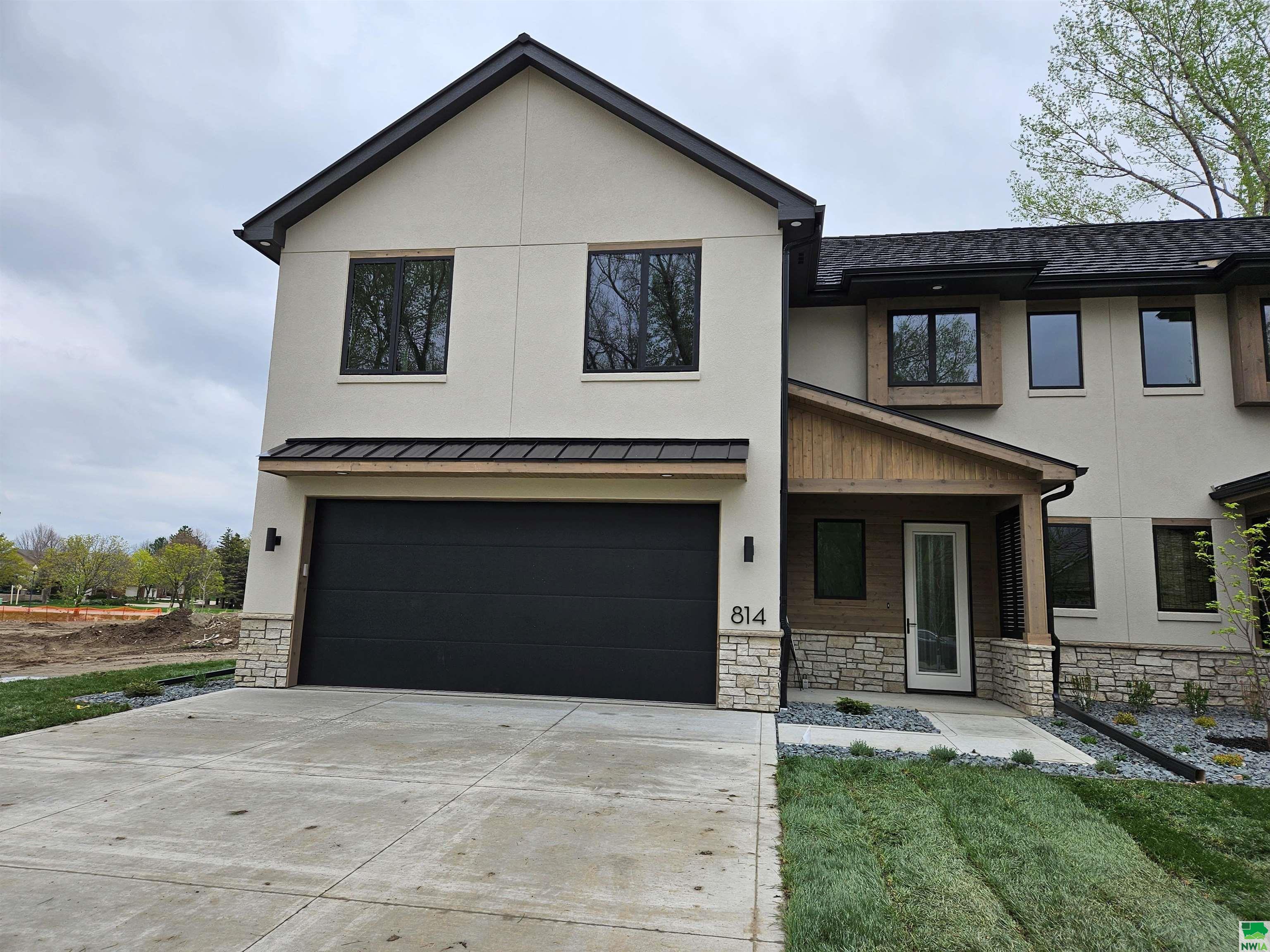 MLS# 821523