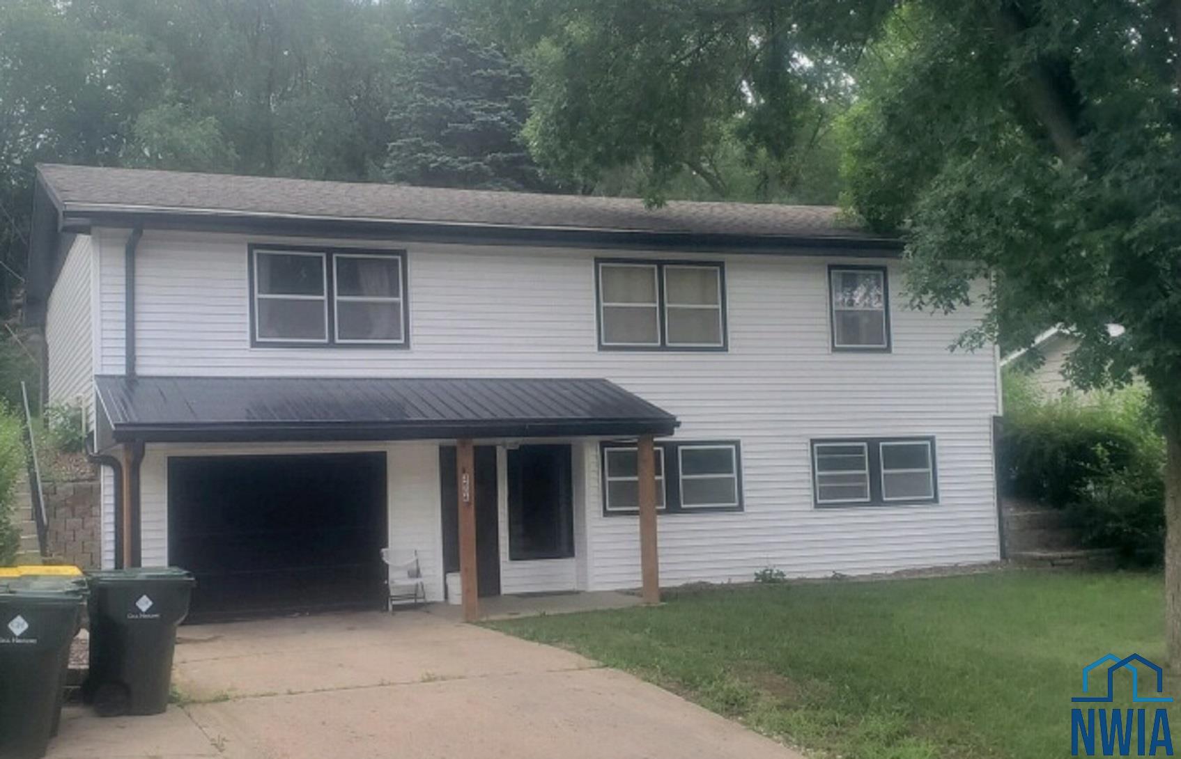 3606 Dupont, Sioux City, Iowa 51104 