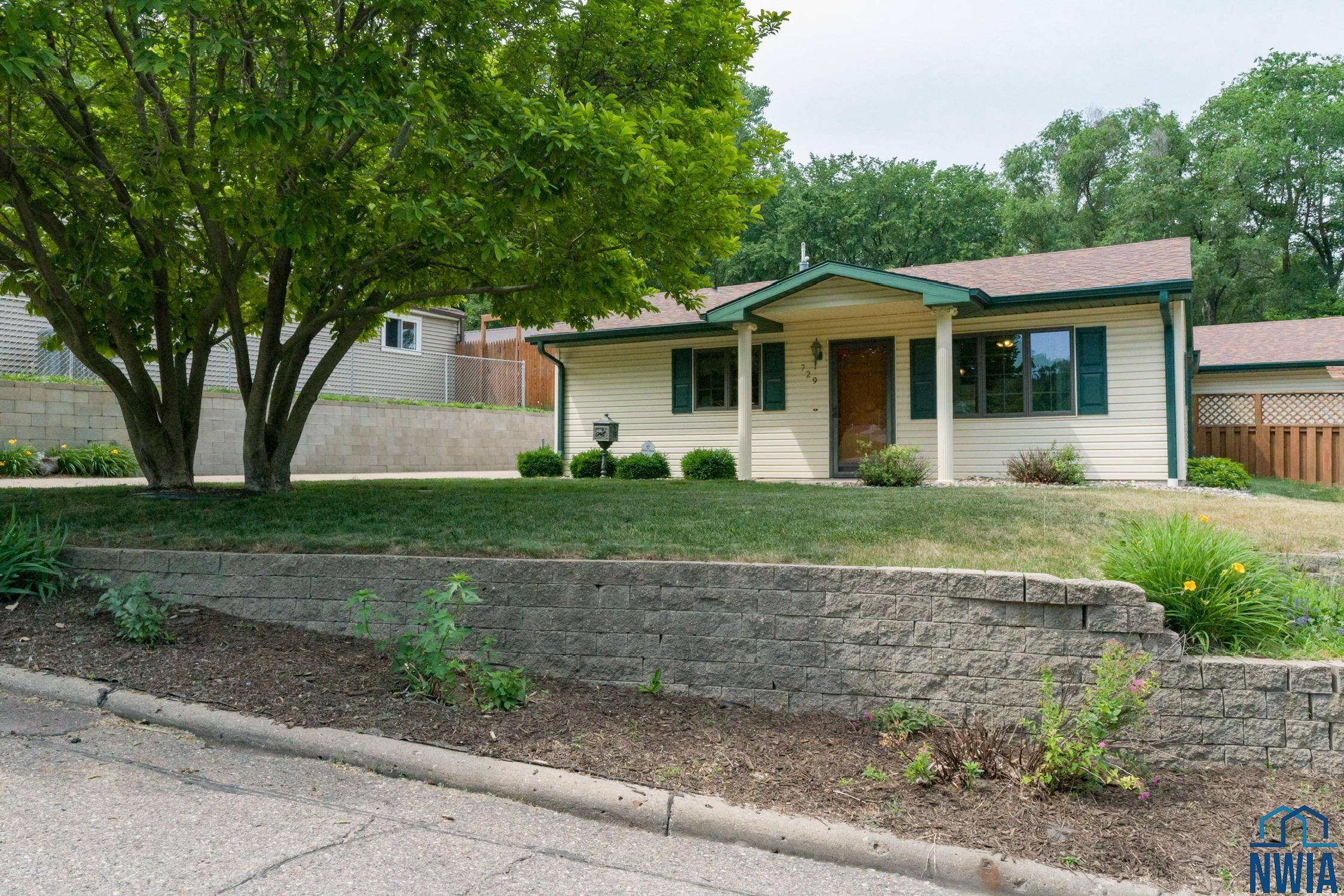 729 ALICE ST, Sioux City, Iowa 51105 