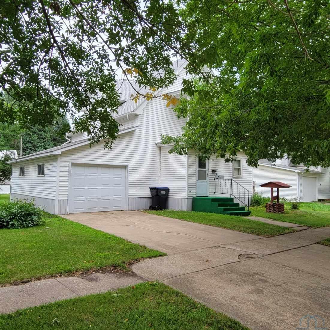 Homes For Sale at Oak St.