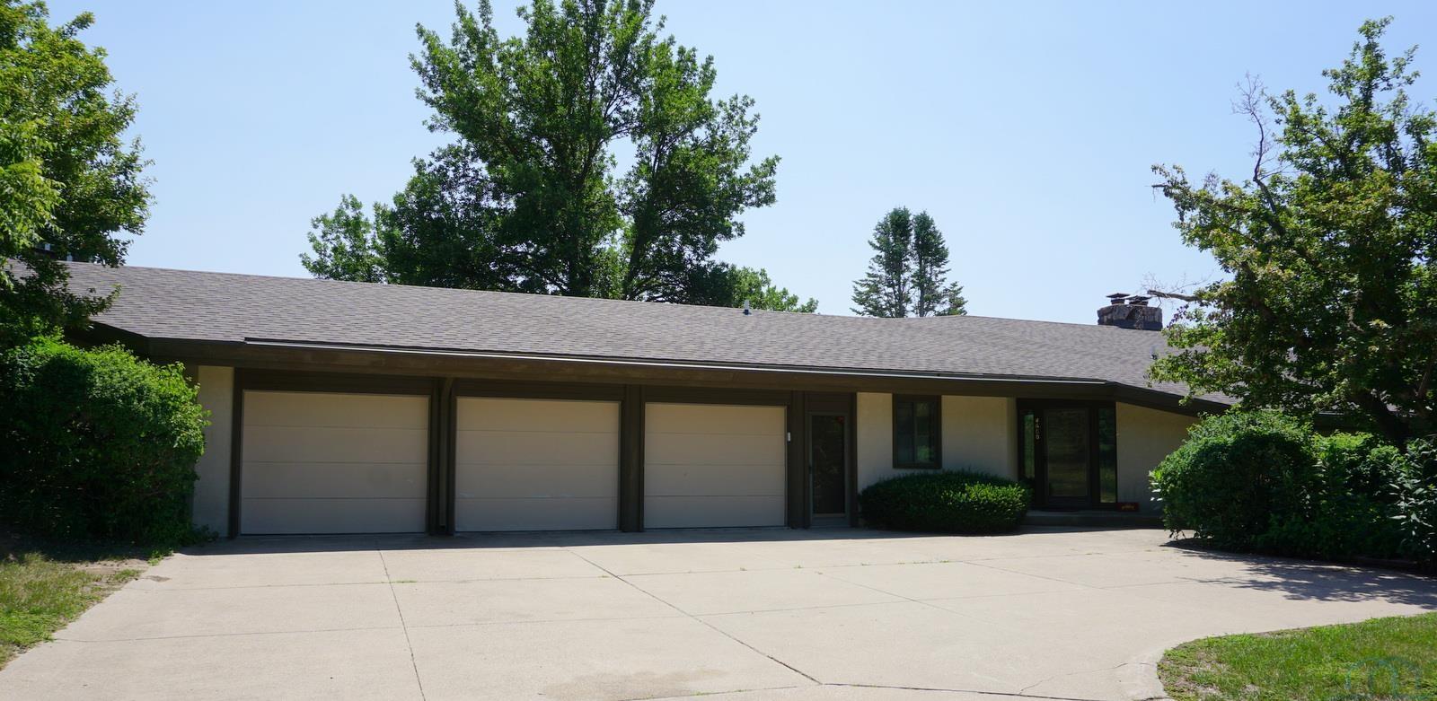 4600 Saddle Lane, Sioux City, Iowa 51104 