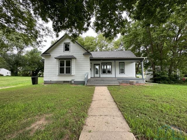 120 Franklin, Vermillion, SD 57059 