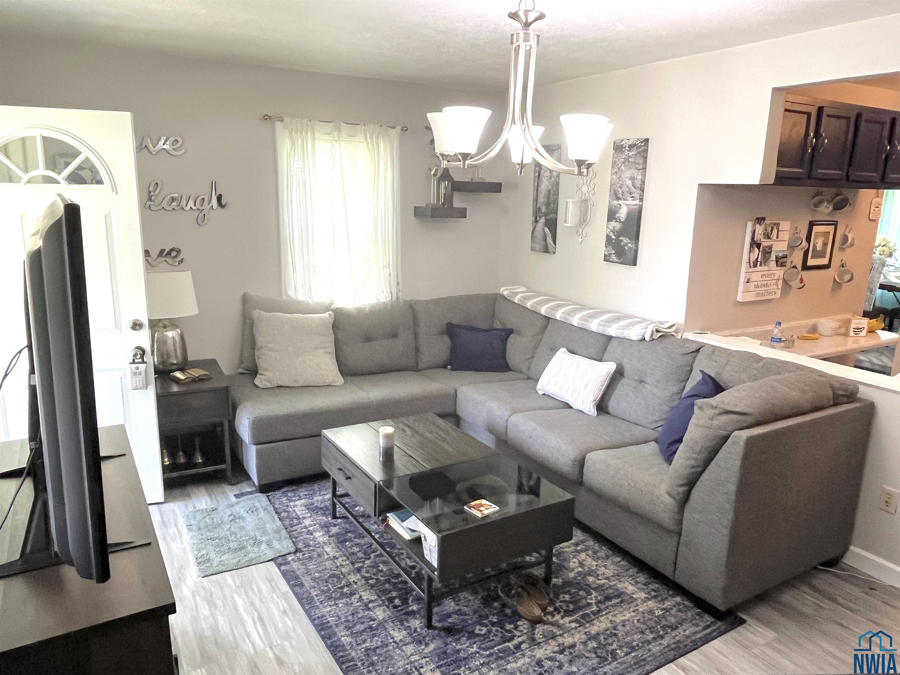 Homes For Sale at Villa Ave