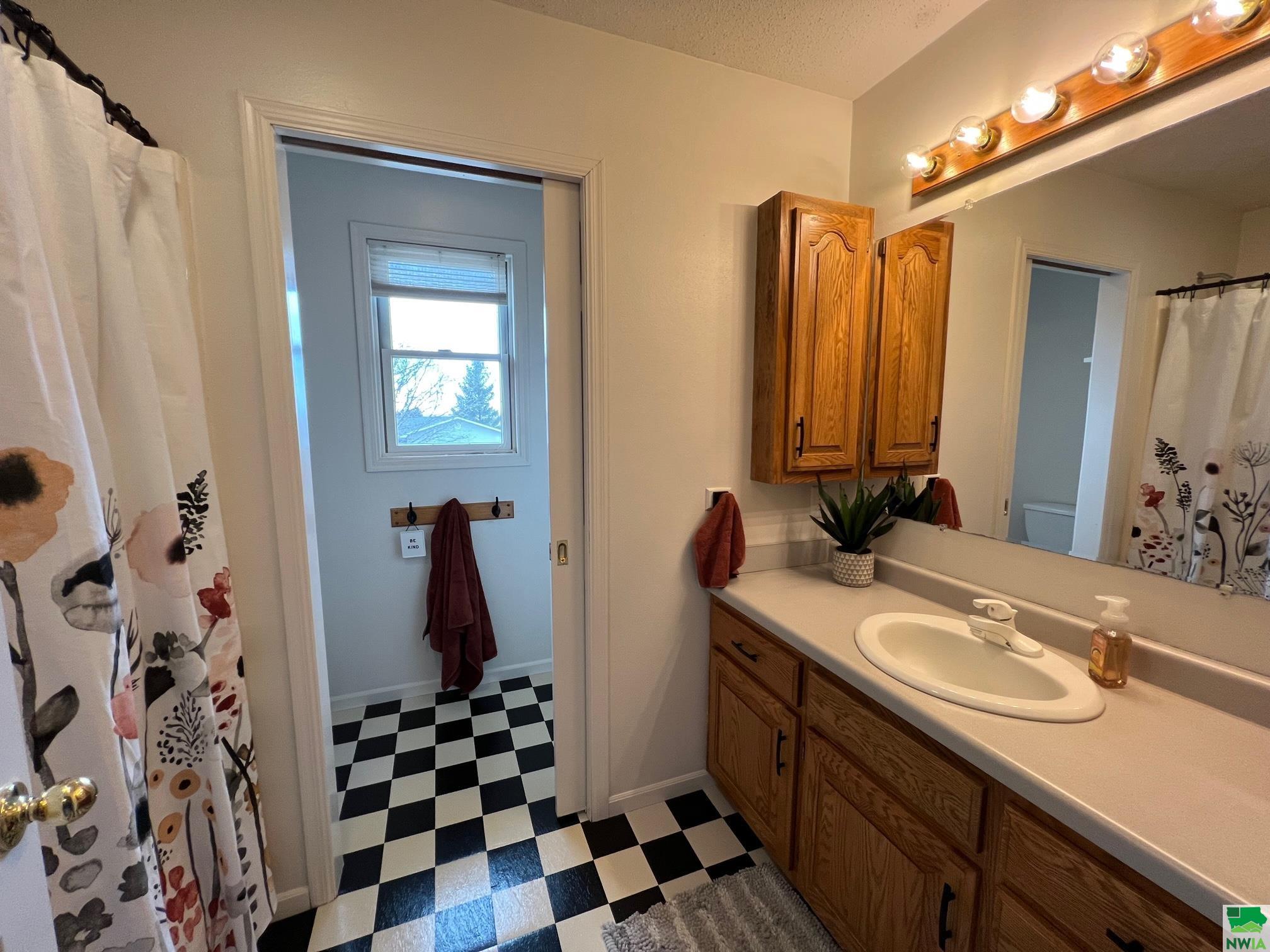 MLS #821604
