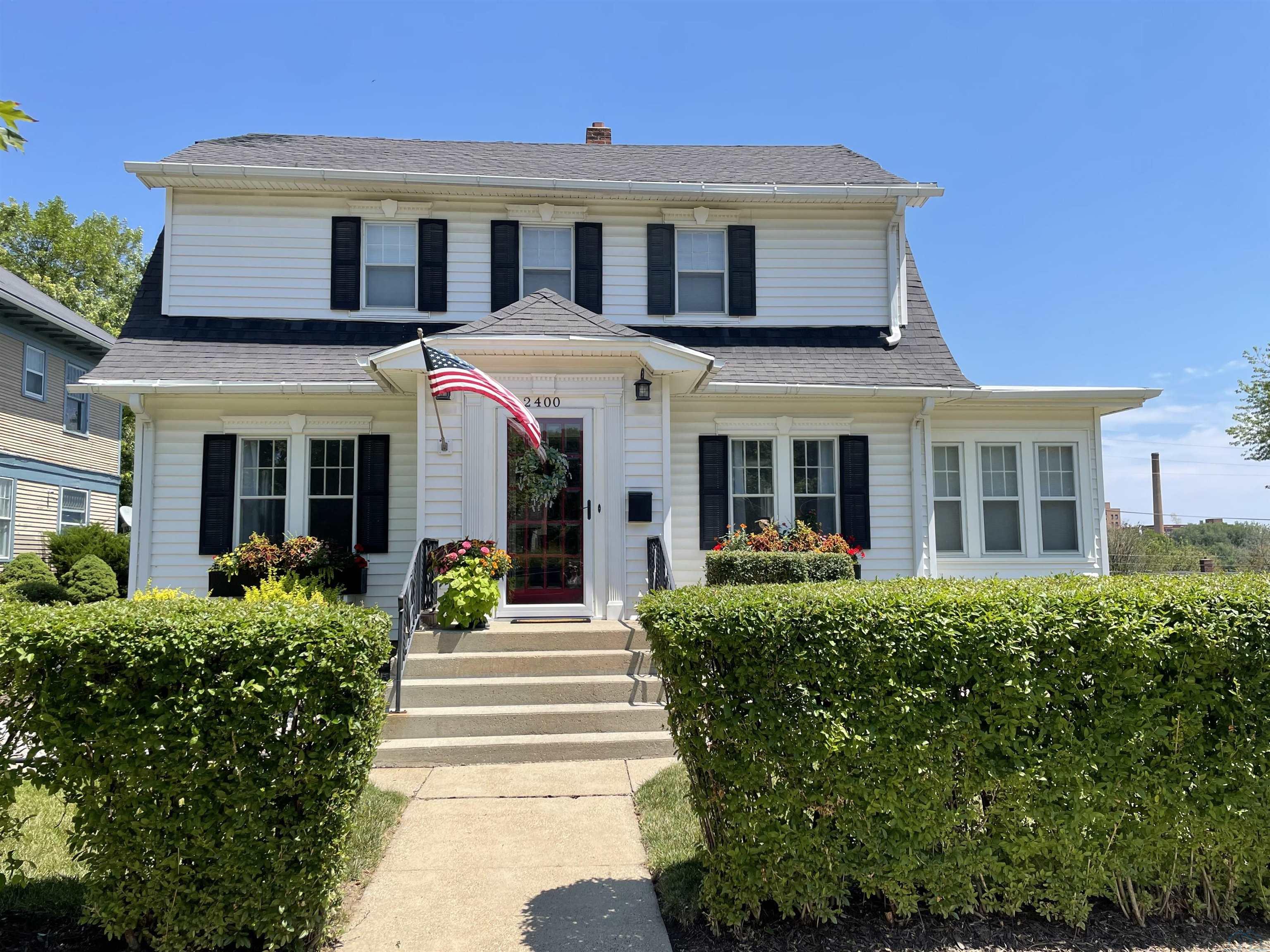 2400 Jackson St., Sioux City, Iowa 51104 