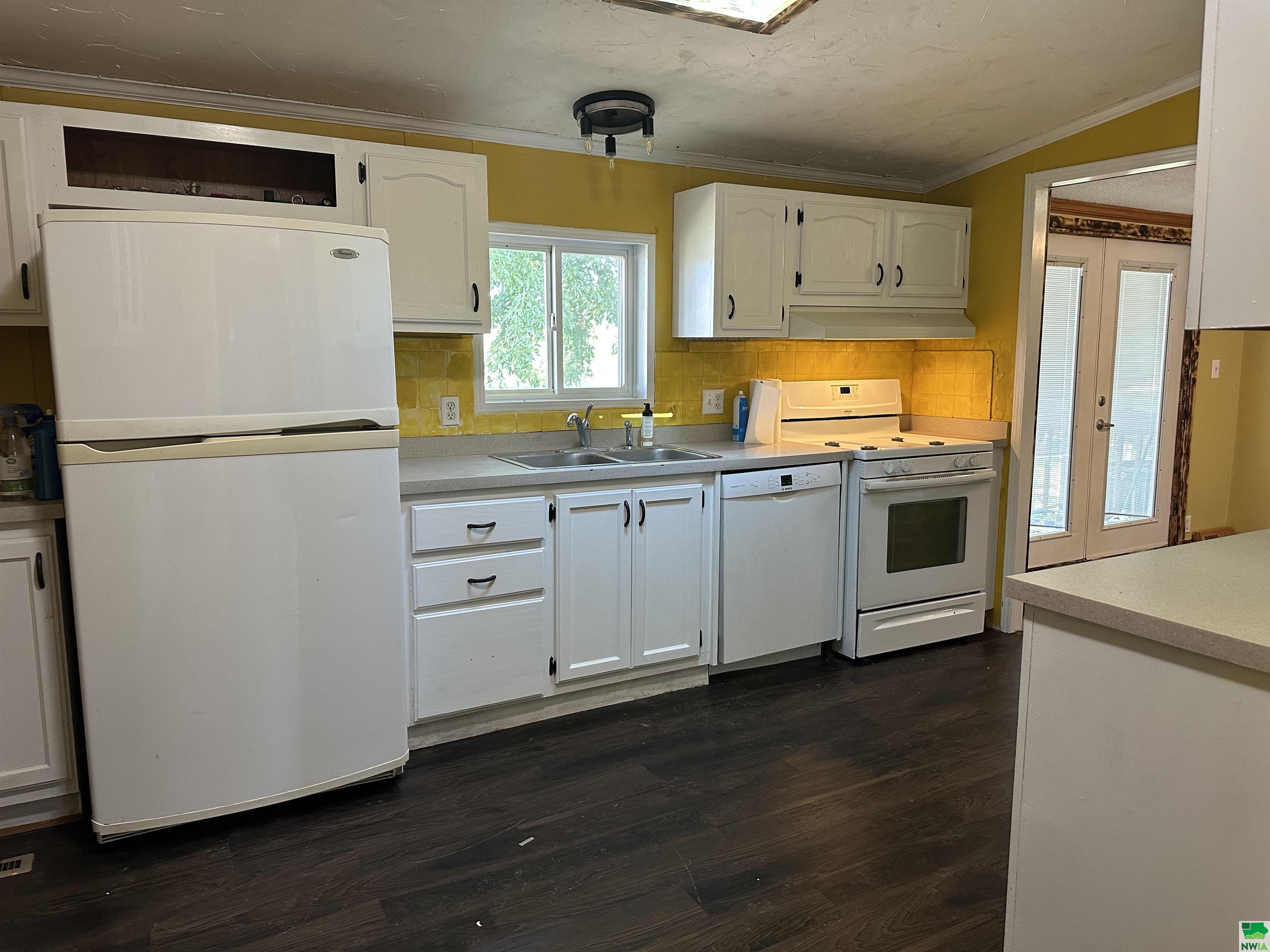MLS #821753