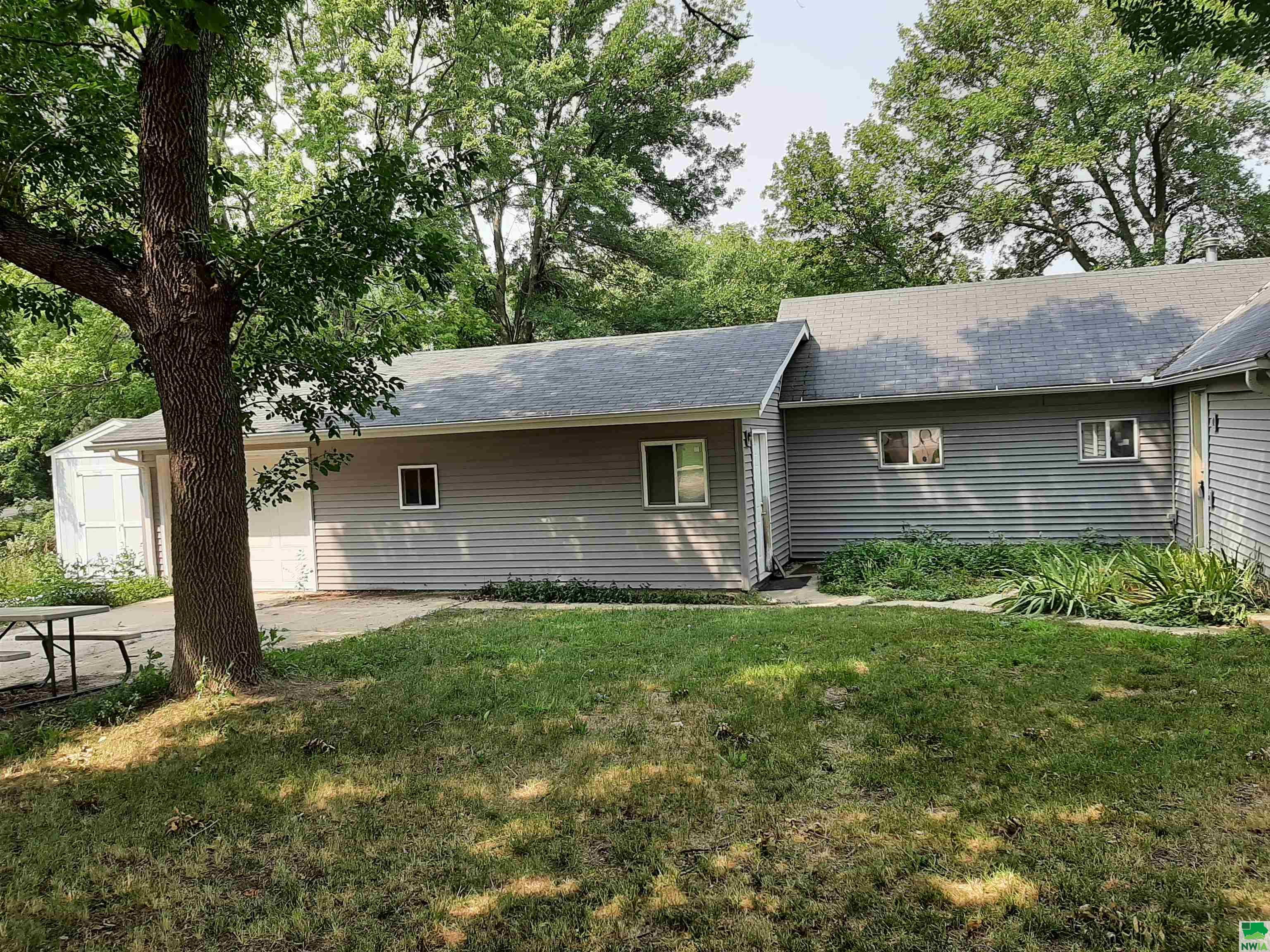 MLS #821832