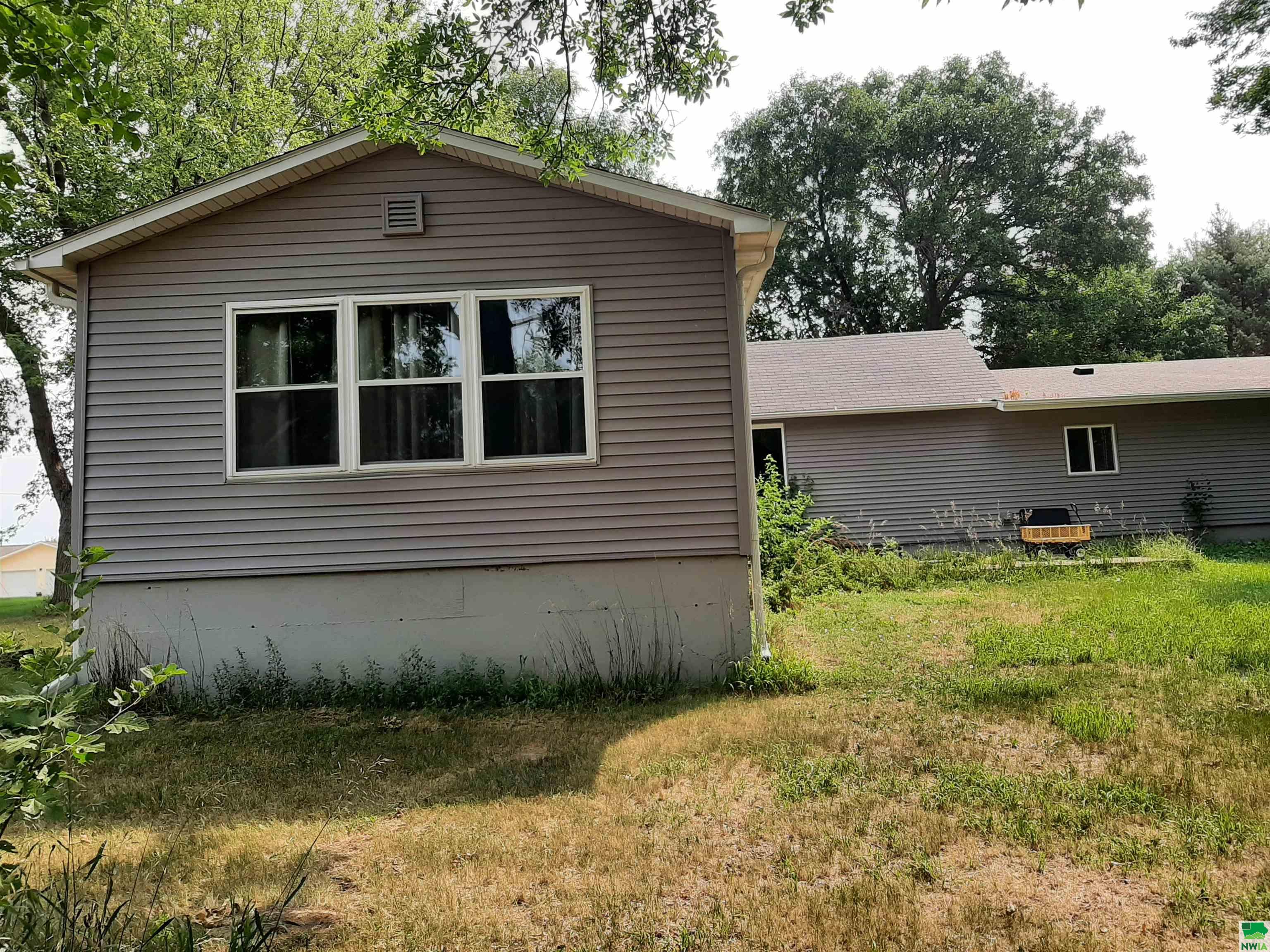MLS #821832