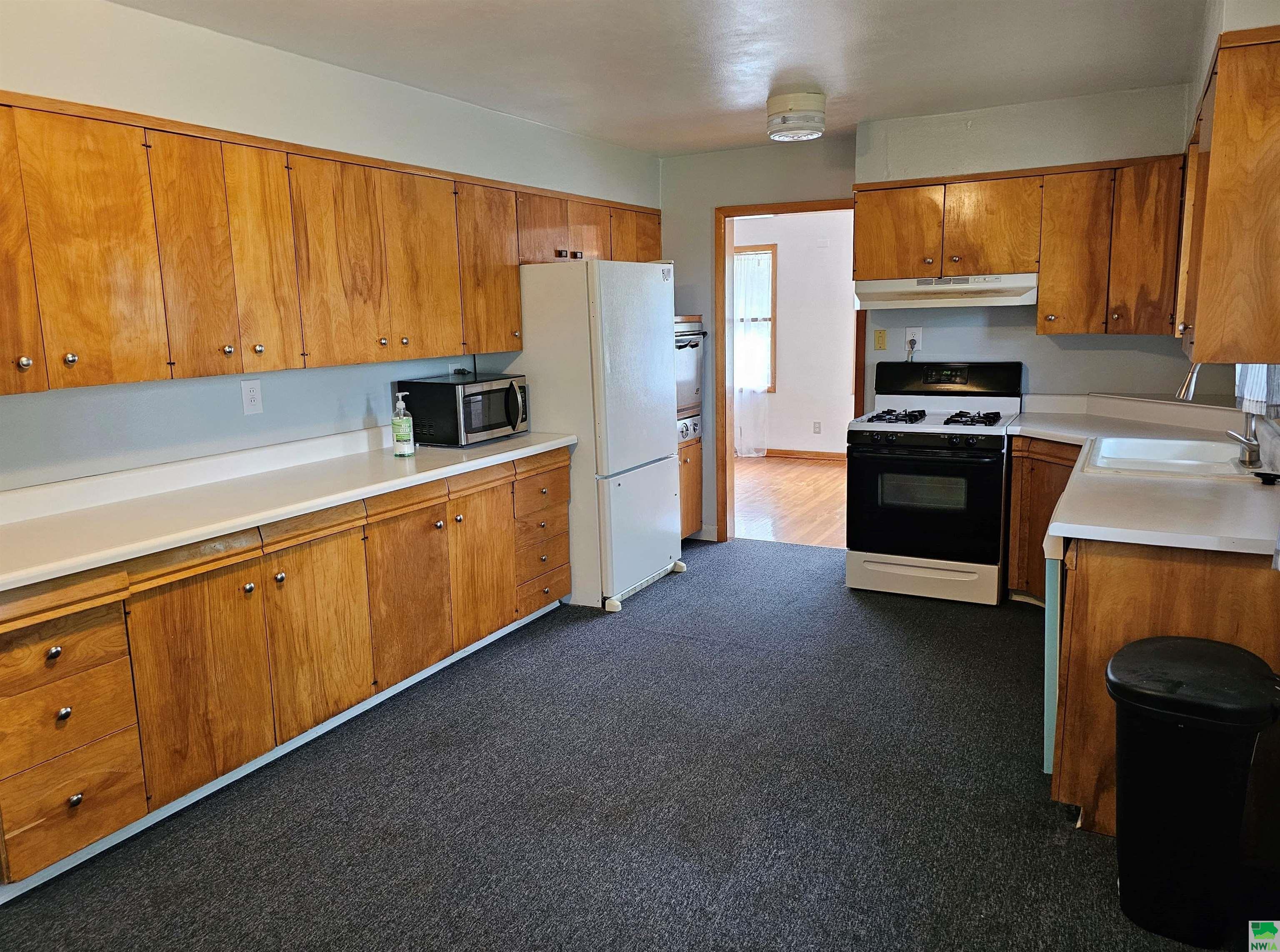 MLS #821848