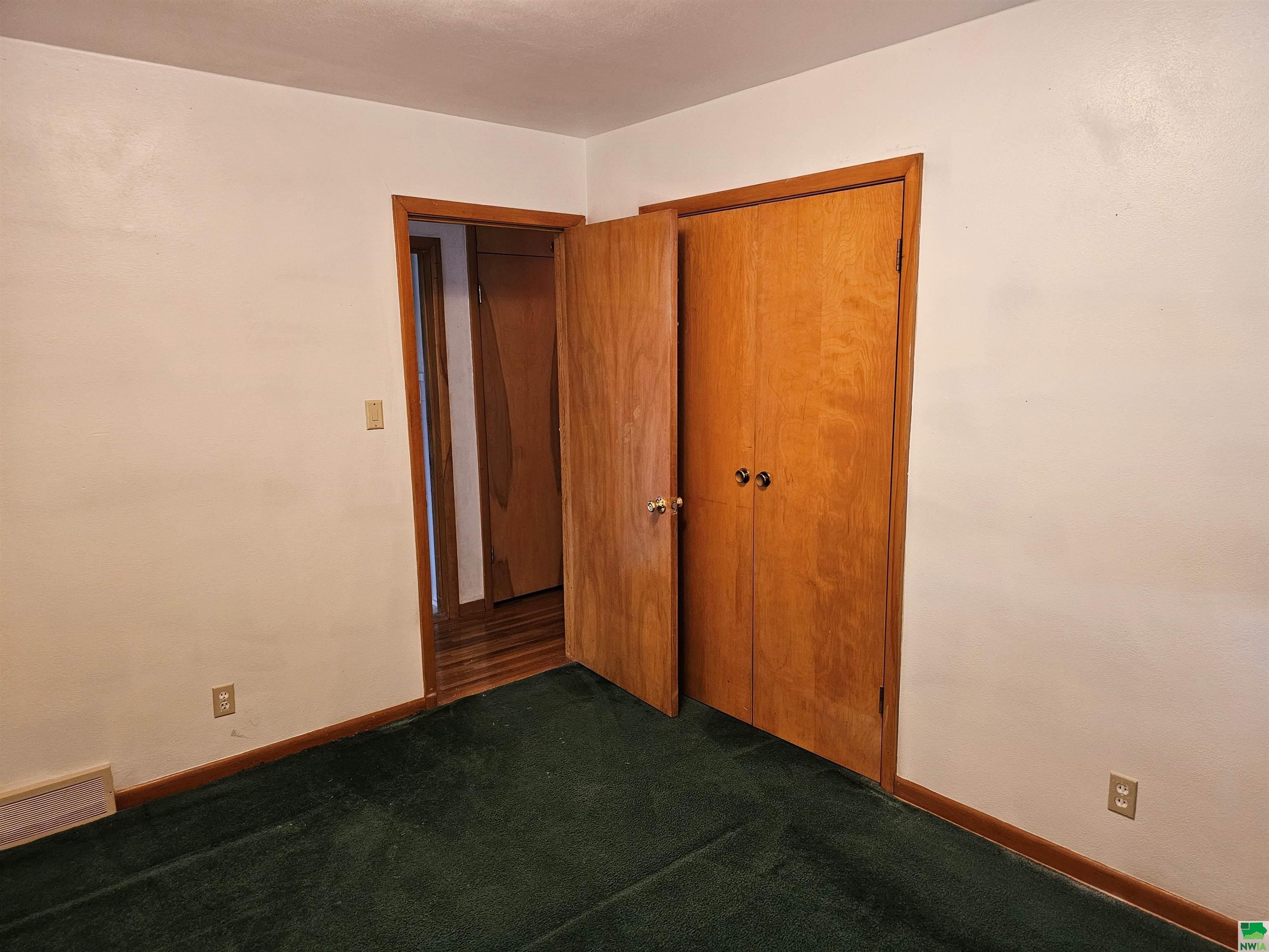 MLS #821848