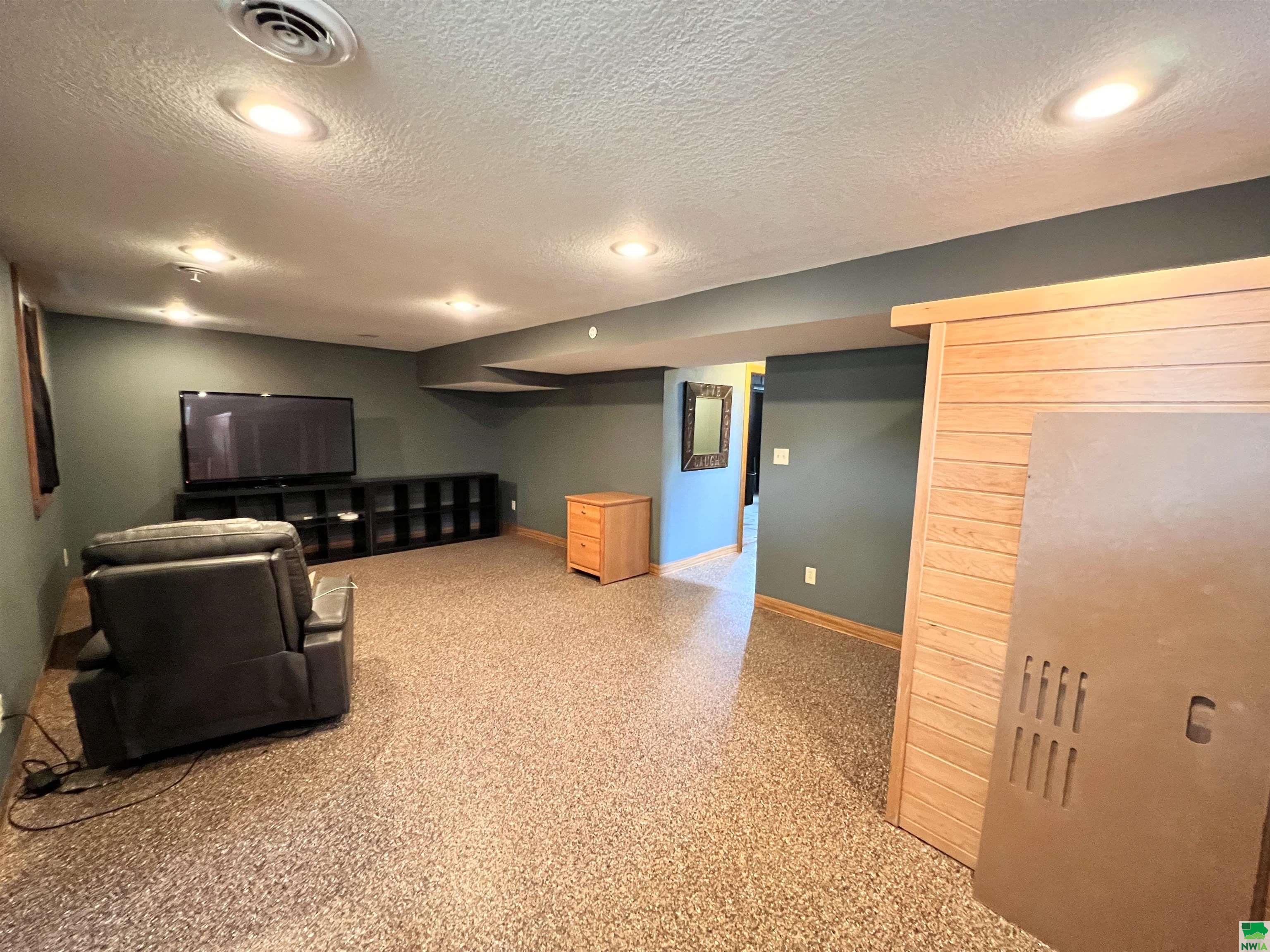 MLS #821863