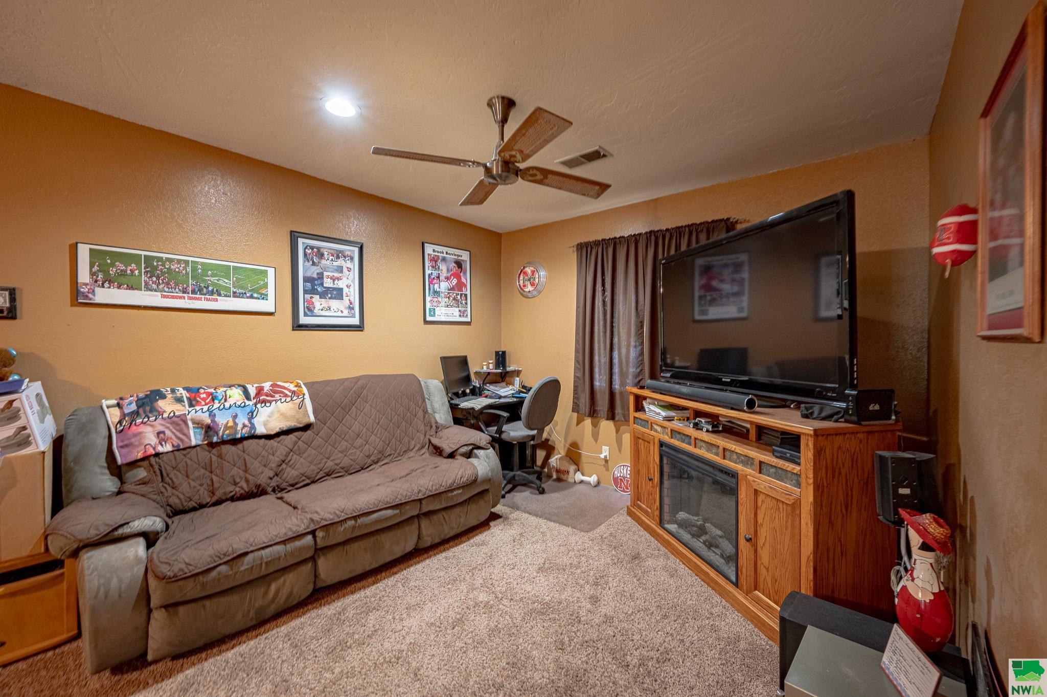 MLS #821884