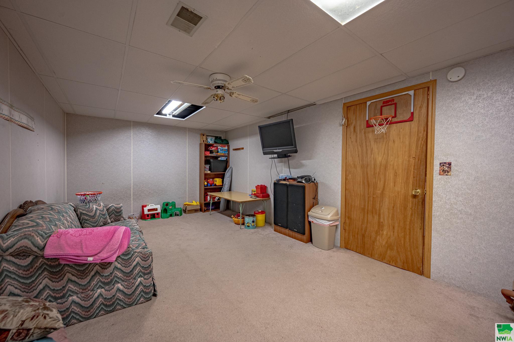 MLS #821884