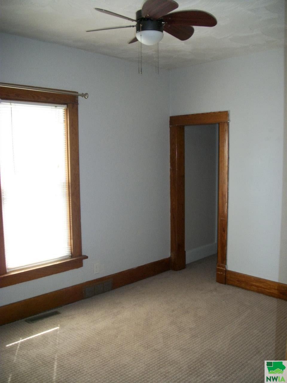 MLS #821912