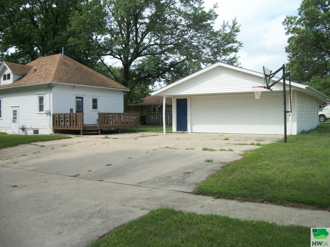 MLS #821912